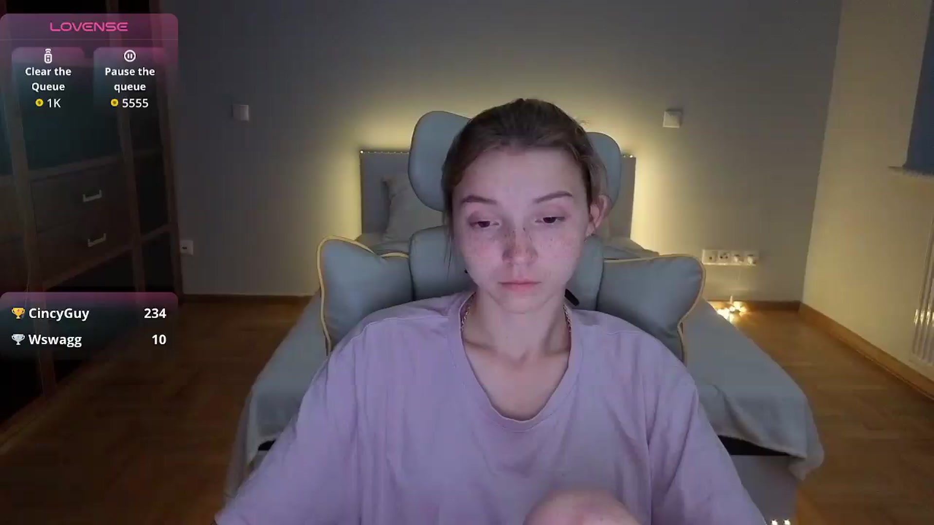 Gallery image thumbnail from Daisyy's myfreecams stream on, 08/06/2026, 21:25 image 13 of 20