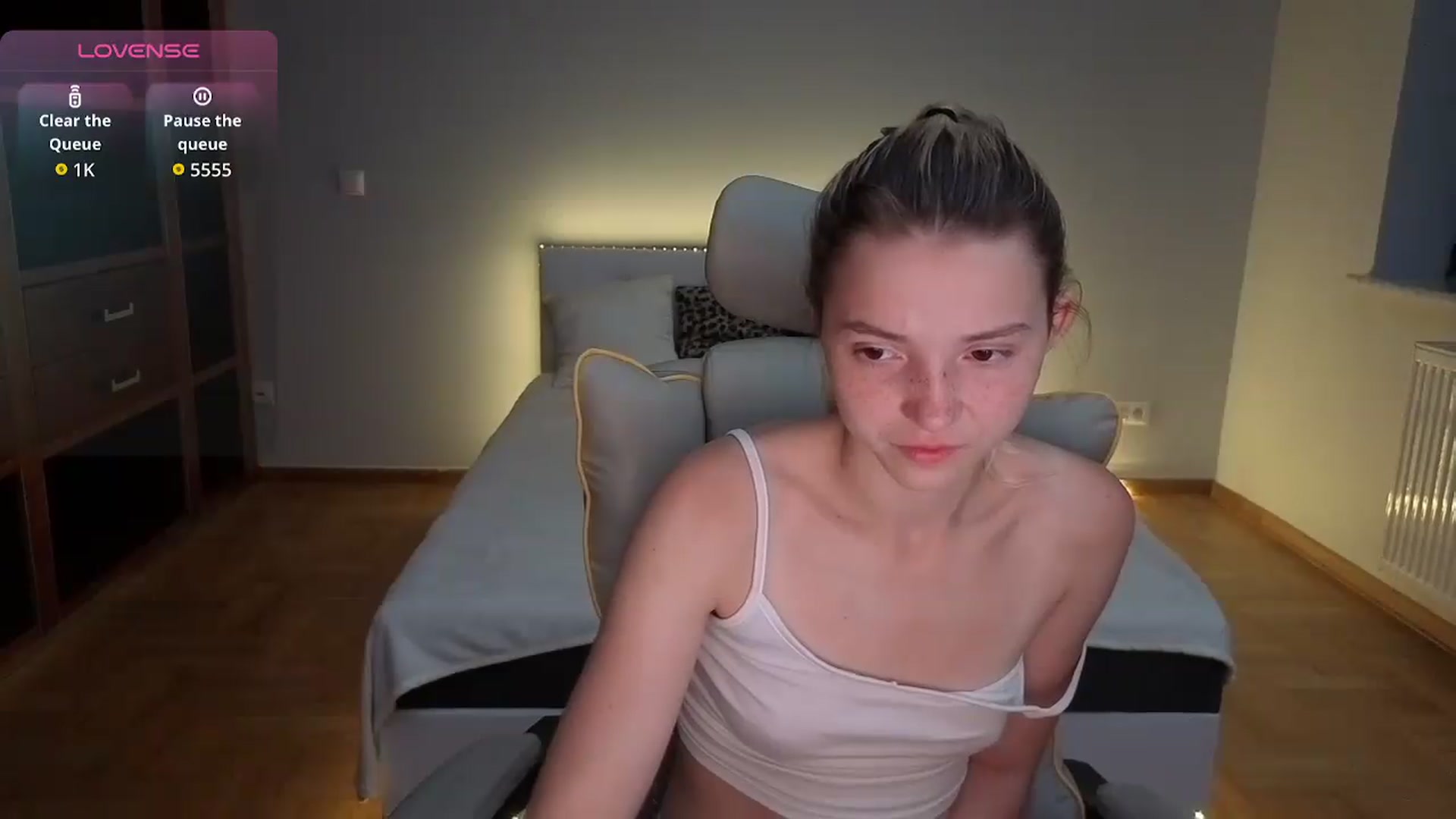 Gallery image thumbnail from Daisyy's myfreecams stream on, 08/08/2026, 24:57 image 10 of 20