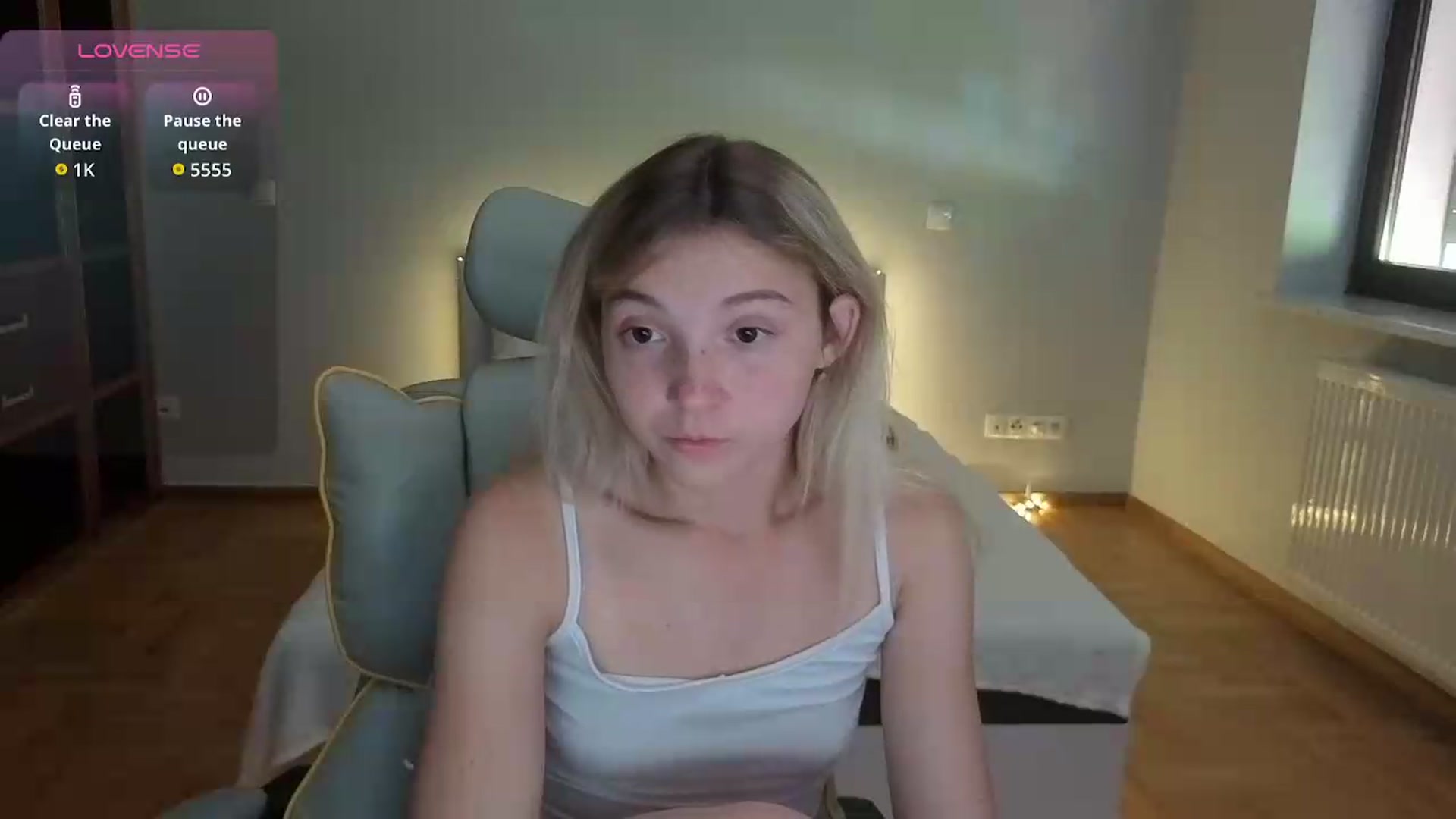 Gallery image thumbnail from Daisyy's myfreecams stream on, 08/08/2026, 12:15 image 11 of 20