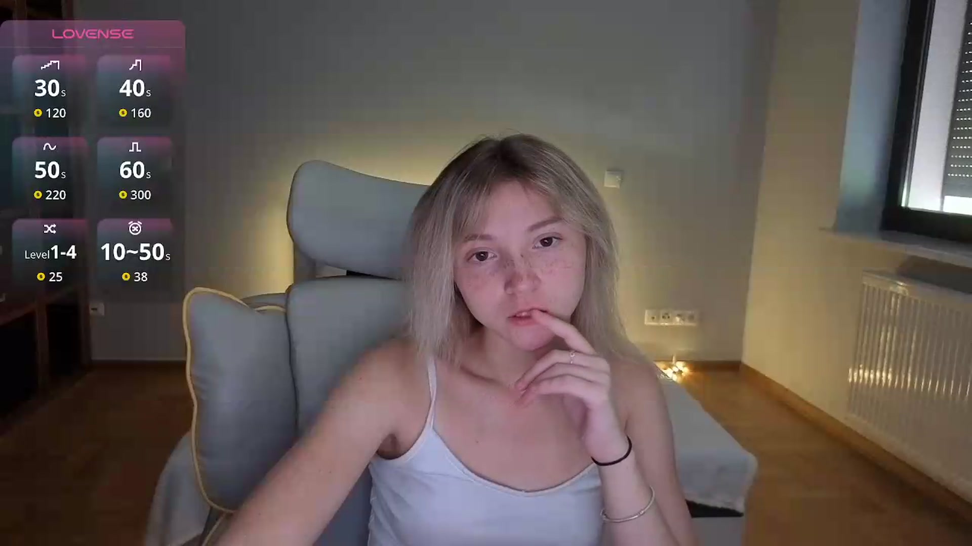Gallery image thumbnail from Daisyy's myfreecams stream on, 08/08/2026, 12:15 image 6 of 20
