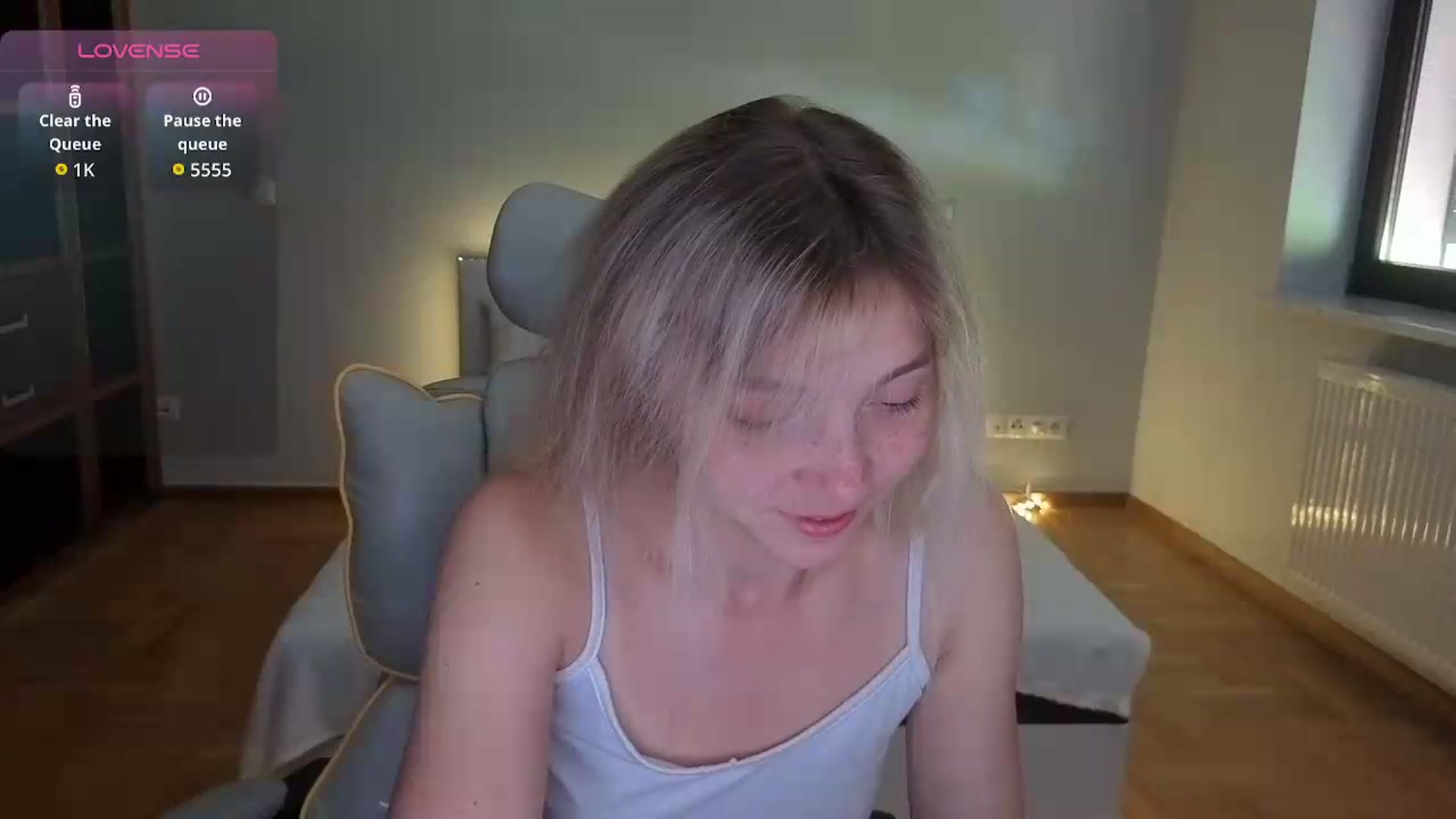 Gallery image thumbnail from Daisyy's myfreecams stream on, 08/08/2026, 12:15 image 10 of 20