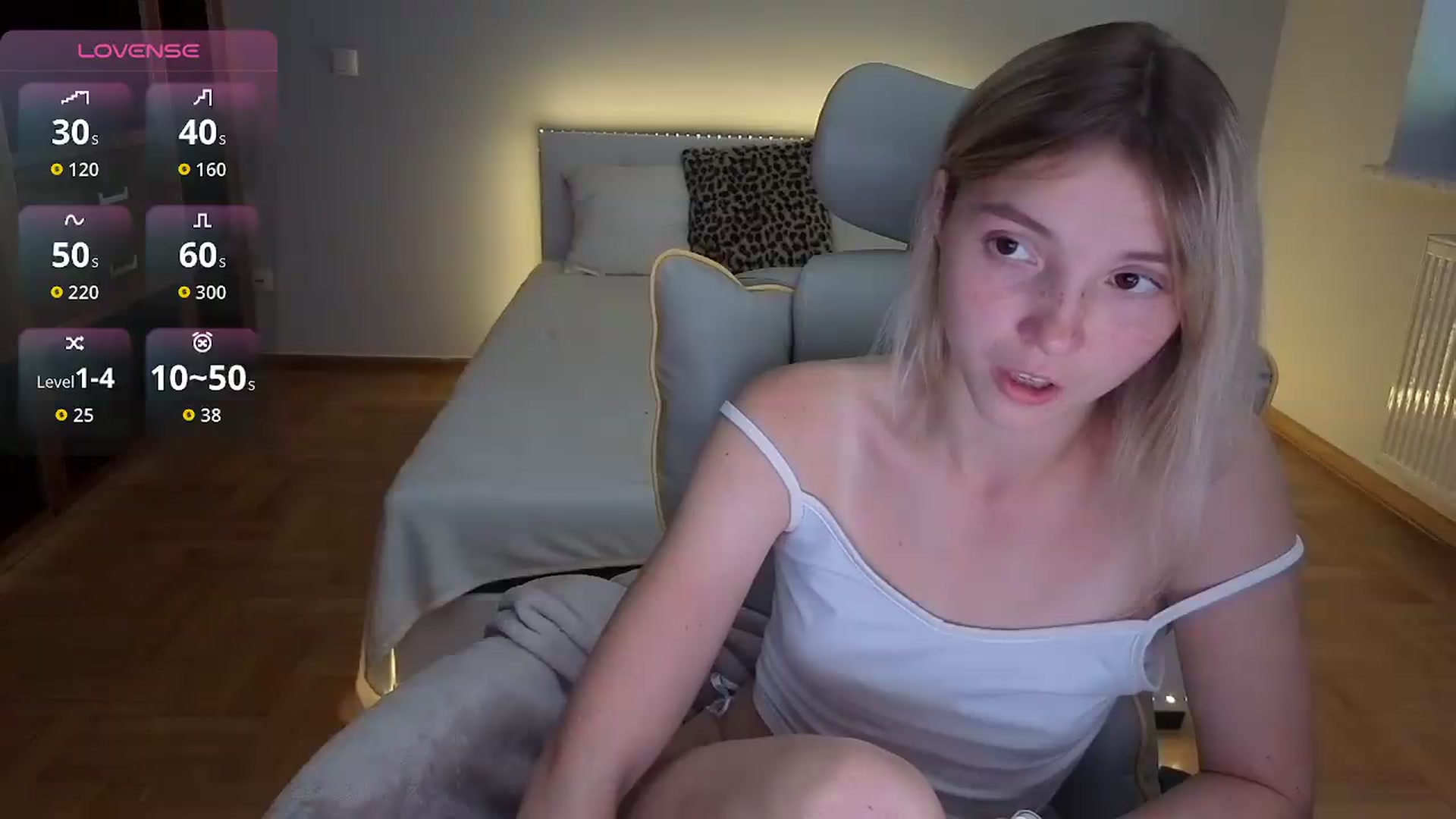 Gallery image thumbnail from Daisyy's myfreecams stream on, 08/08/2026, 15:03 image 8 of 20