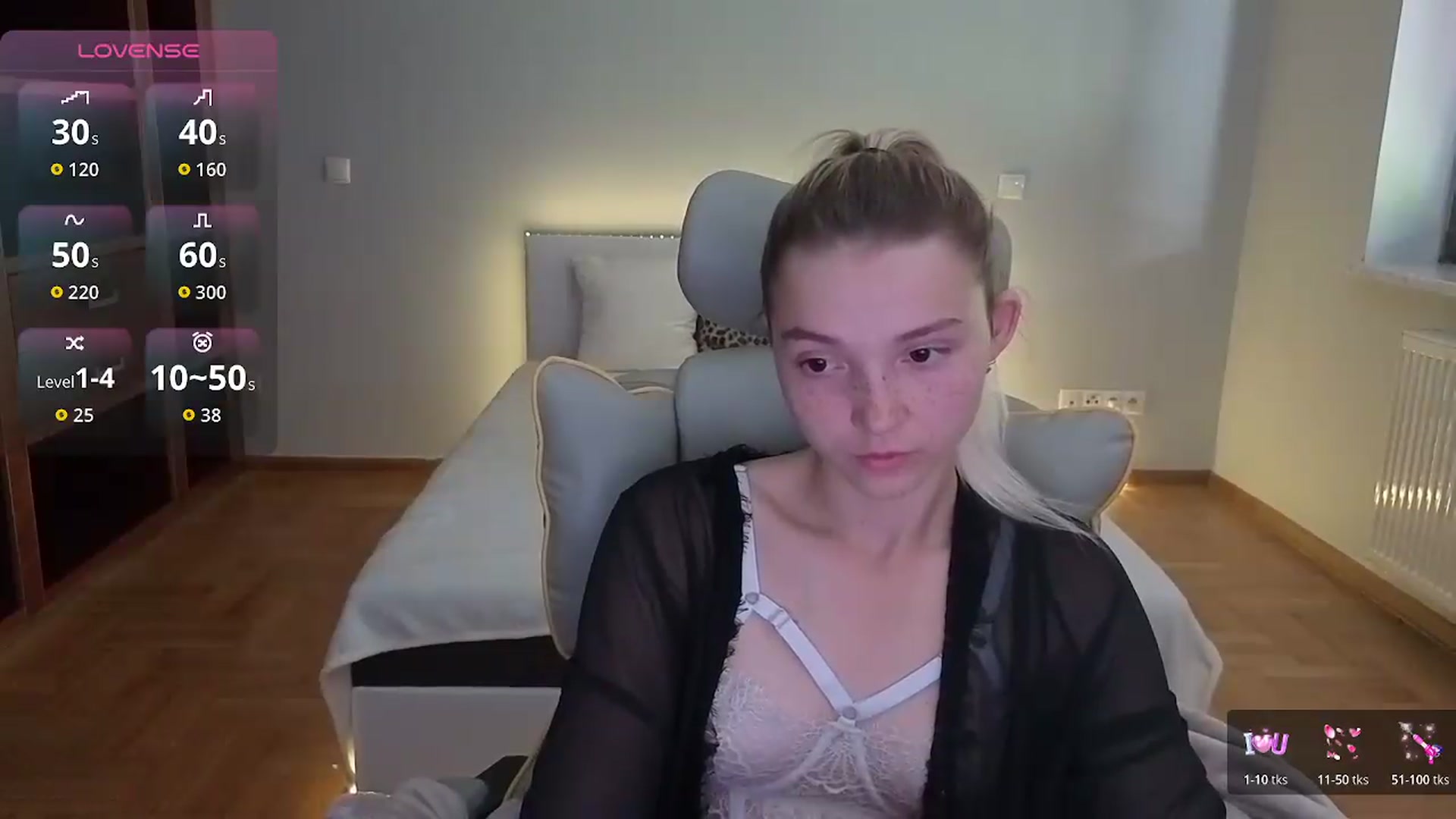 Gallery image thumbnail from Daisyy's myfreecams stream on, 08/09/2026, 14:40 image 15 of 20