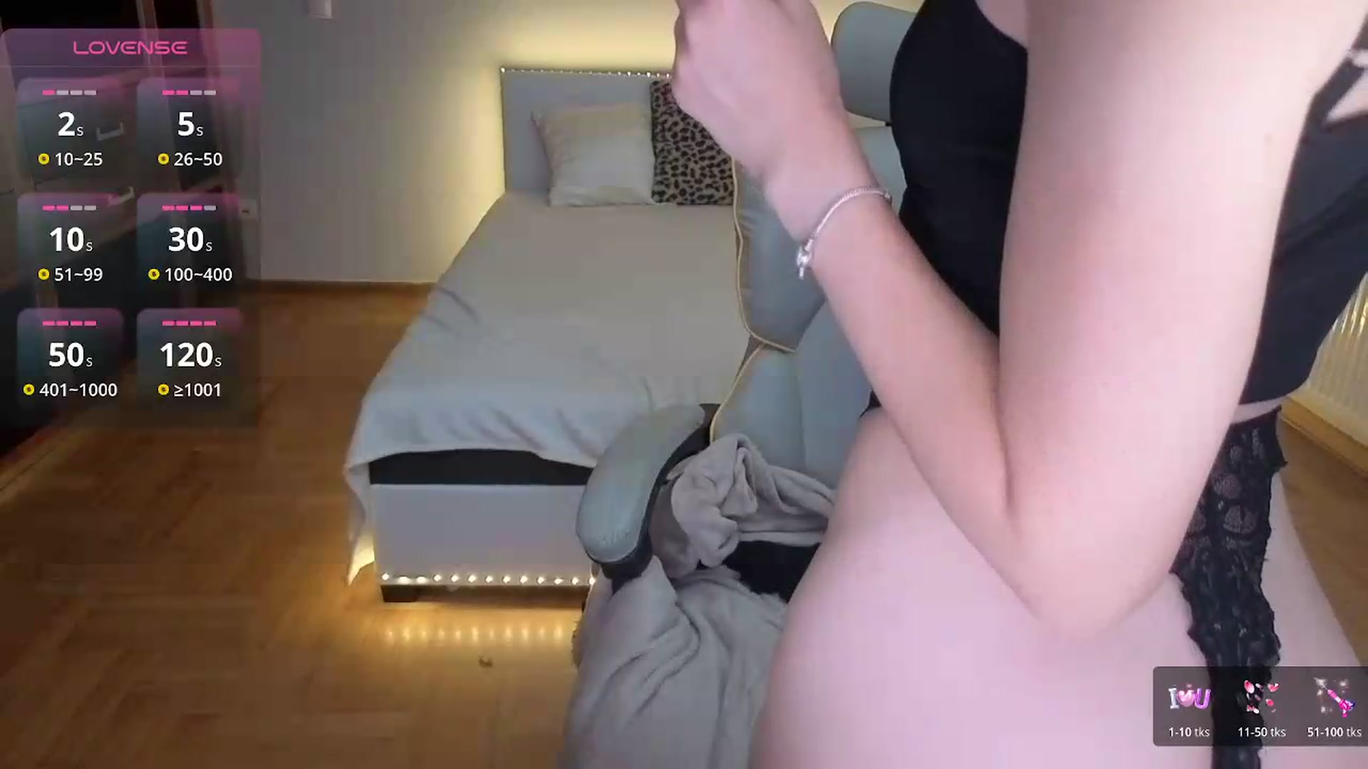 Gallery image thumbnail from Daisyy's myfreecams stream on, 08/09/2026, 20:55 image 7 of 20