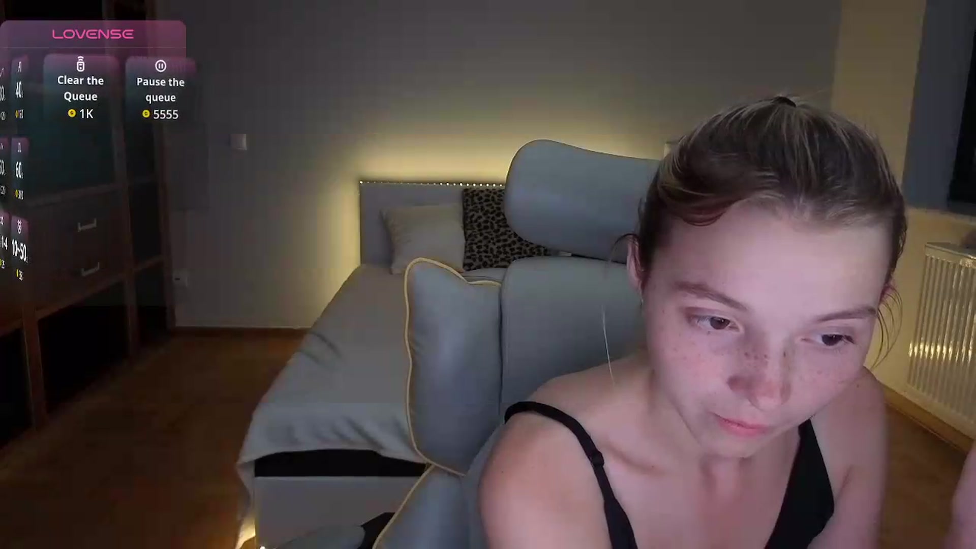 Gallery image thumbnail from Daisyy's myfreecams stream on, 08/09/2026, 20:55 image 12 of 20