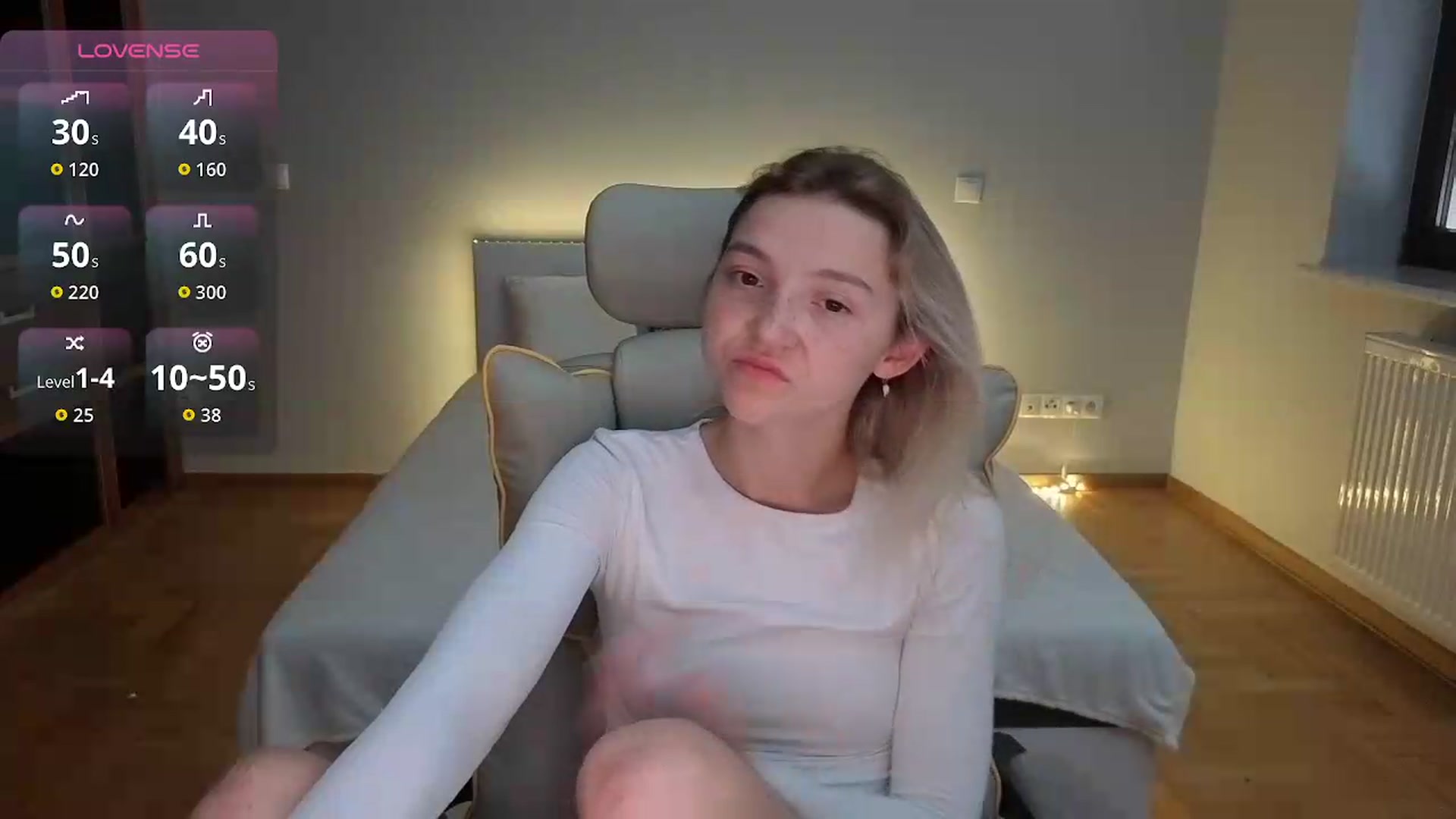Gallery image thumbnail from Daisyy's myfreecams stream on, 08/10/2026, 15:05 image 9 of 20