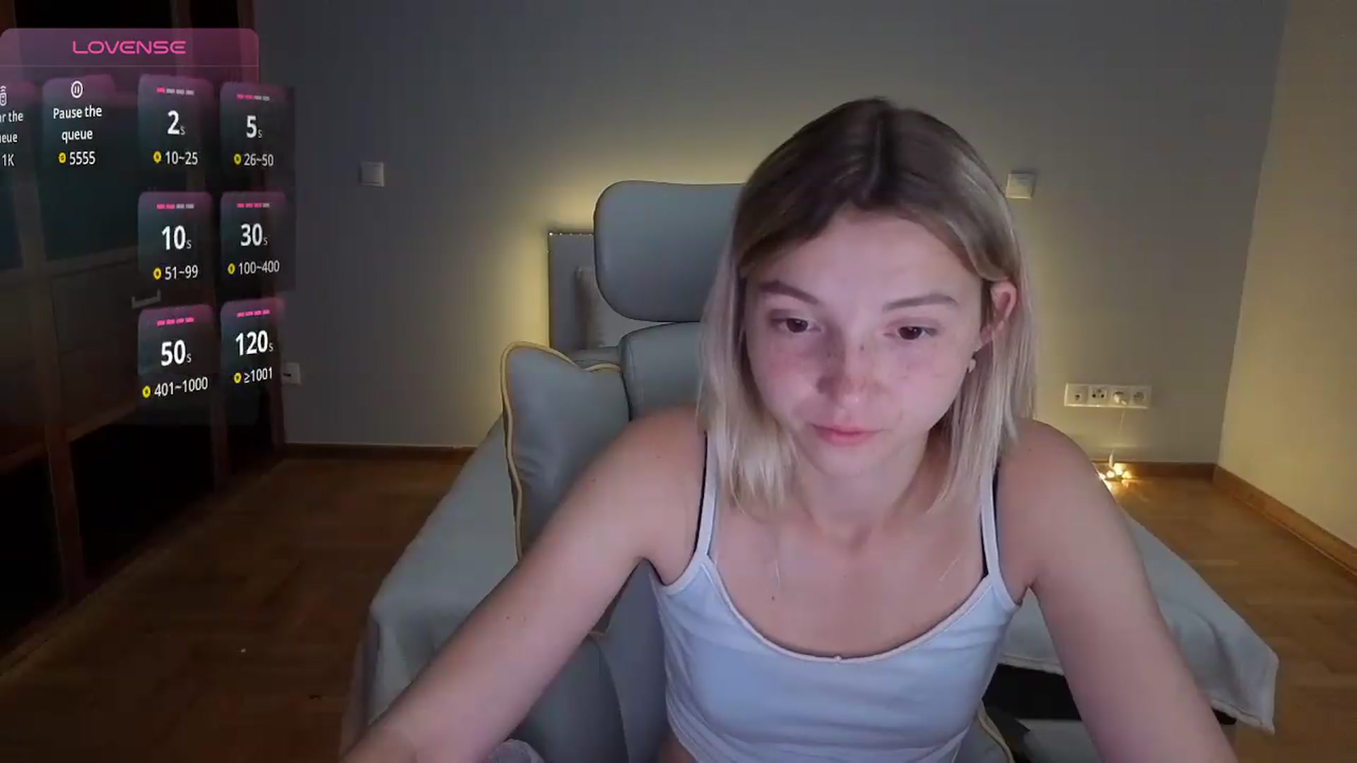 Gallery image thumbnail from Daisyy's myfreecams stream on, 08/10/2026, 20:35 image 9 of 20