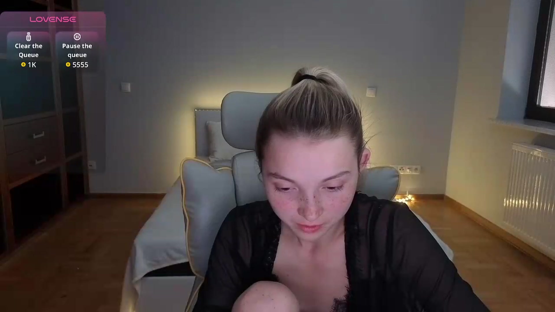 Gallery image thumbnail from Daisyy's myfreecams stream on, 08/11/2026, 16:41 image 3 of 20