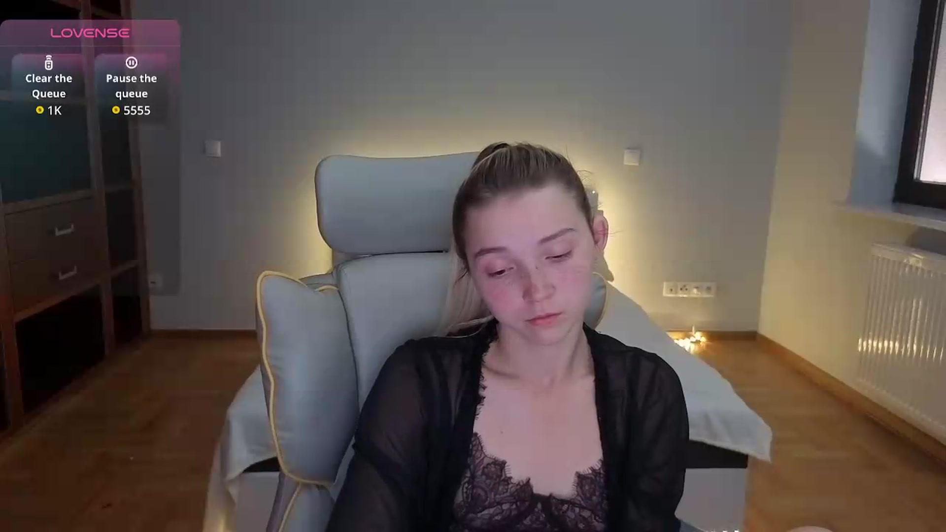 Gallery image thumbnail from Daisyy's myfreecams stream on, 08/11/2026, 16:41 image 5 of 20