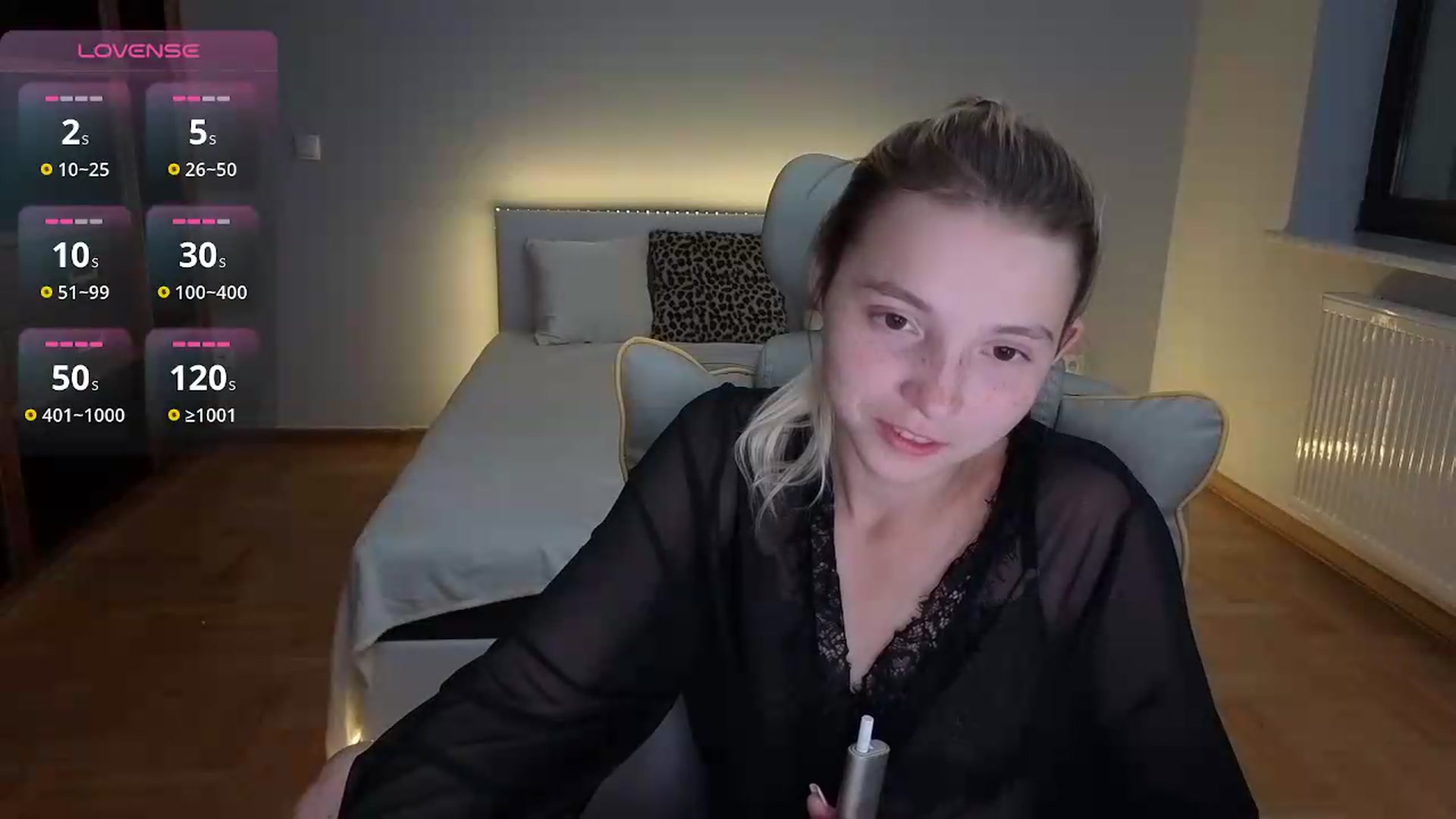 Gallery image thumbnail from Daisyy's myfreecams stream on, 08/11/2026, 18:38 image 18 of 20
