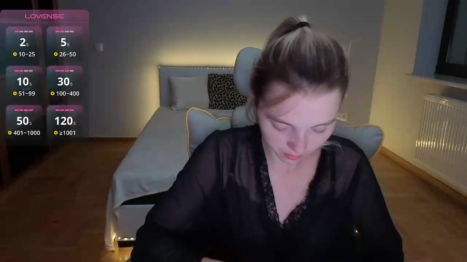 Gallery image thumbnail from Daisyy's myfreecams stream on, 08/11/2026, 18:38 image 16 of 20