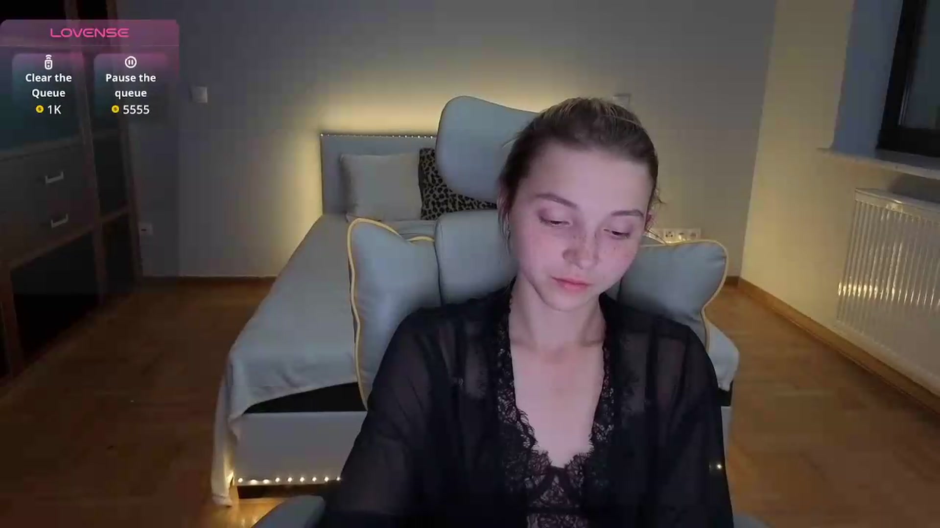 Gallery image thumbnail from Daisyy's myfreecams stream on, 08/11/2026, 19:21 image 15 of 20