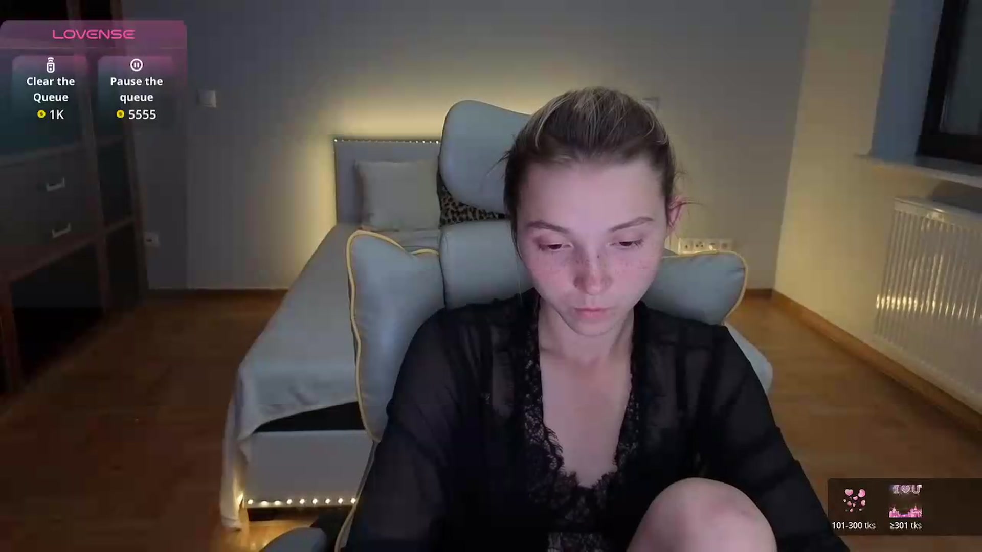 Gallery image thumbnail from Daisyy's myfreecams stream on, 08/11/2026, 19:21 image 11 of 20
