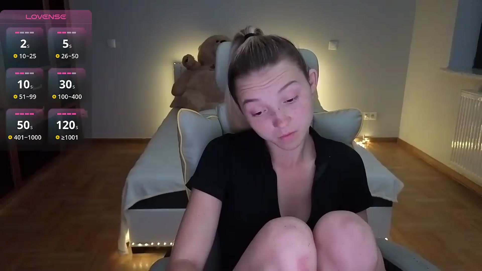 Gallery image thumbnail from Daisyy's myfreecams stream on, 08/16/2026, 20:48 image 8 of 20