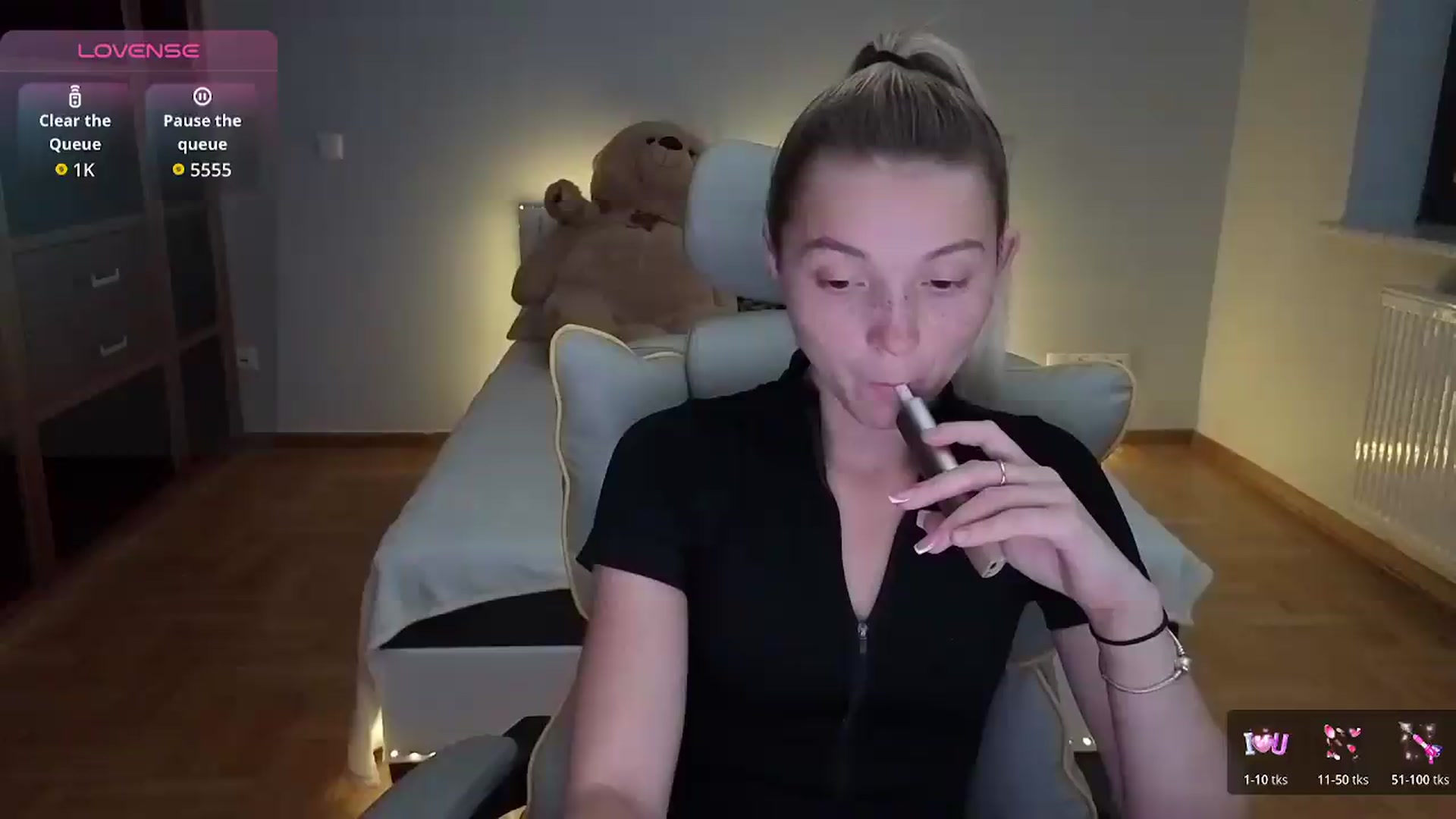 Gallery image thumbnail from Daisyy's myfreecams stream on, 08/16/2026, 20:48 image 1 of 20