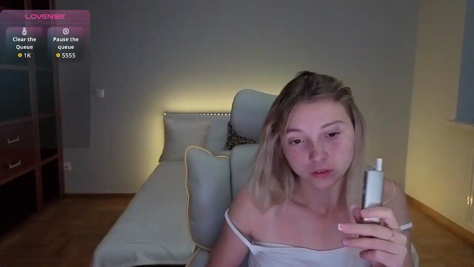 Gallery image thumbnail from Daisyy's myfreecams stream on, 08/17/2026, 02:24 image 8 of 20