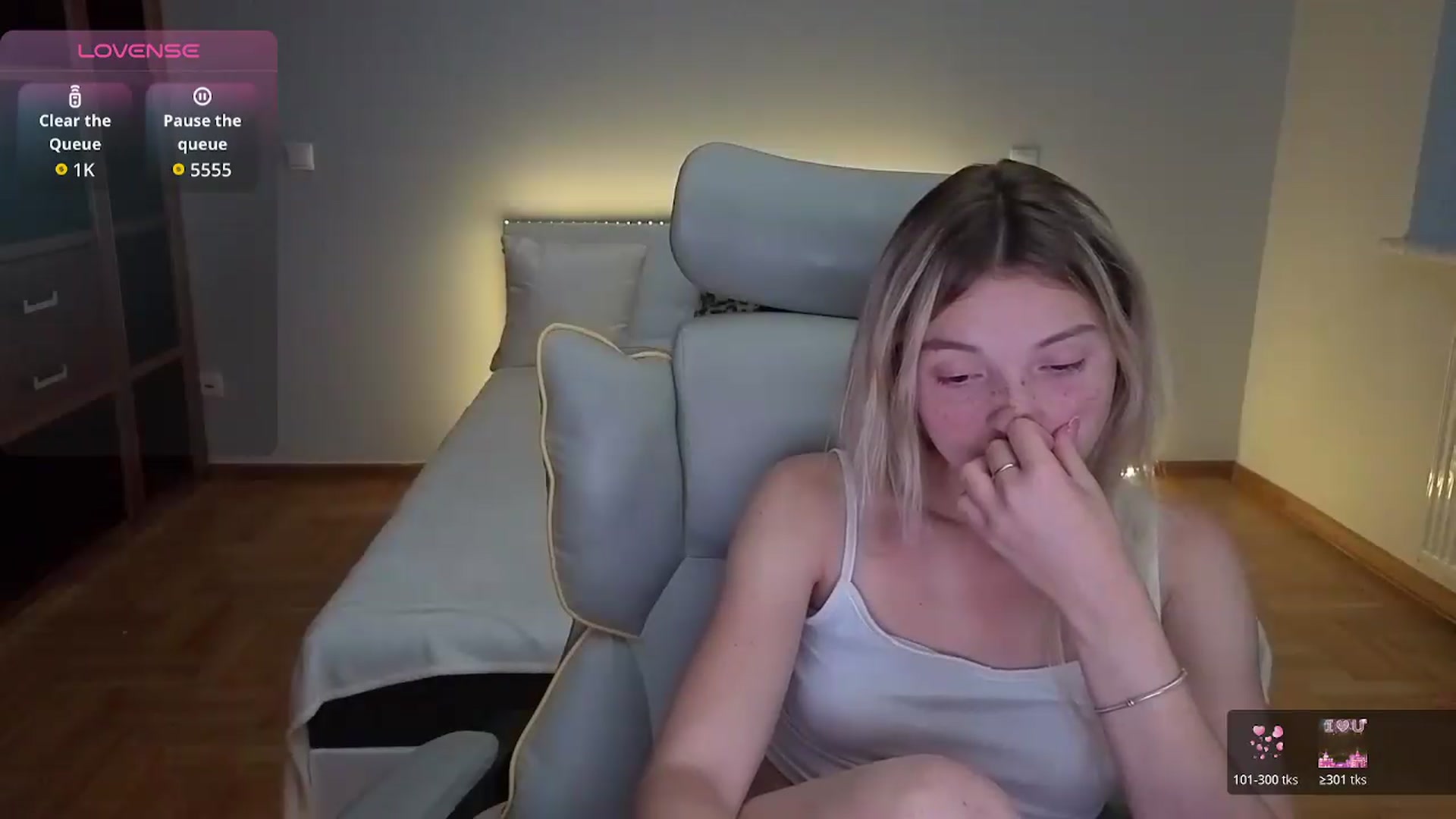 Gallery image thumbnail from Daisyy's myfreecams stream on, 08/17/2026, 02:24 image 2 of 20