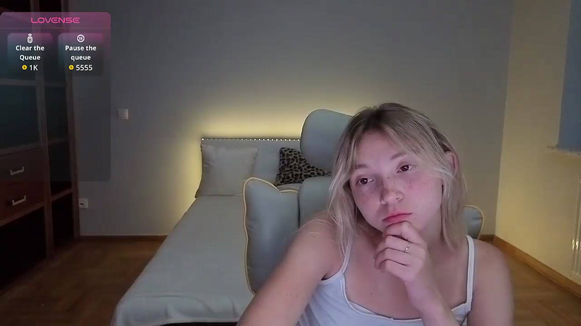 Gallery image thumbnail from Daisyy's myfreecams stream on, 08/17/2026, 02:24 image 9 of 20