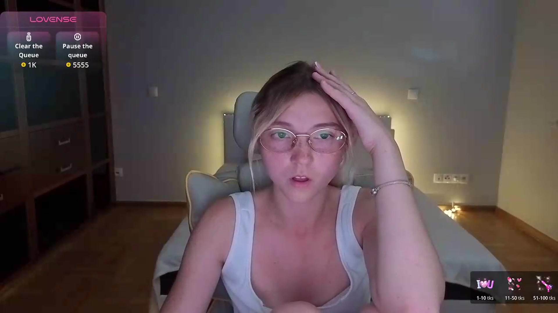 Gallery image thumbnail from Daisyy's myfreecams stream on, 08/17/2026, 13:21 image 8 of 20