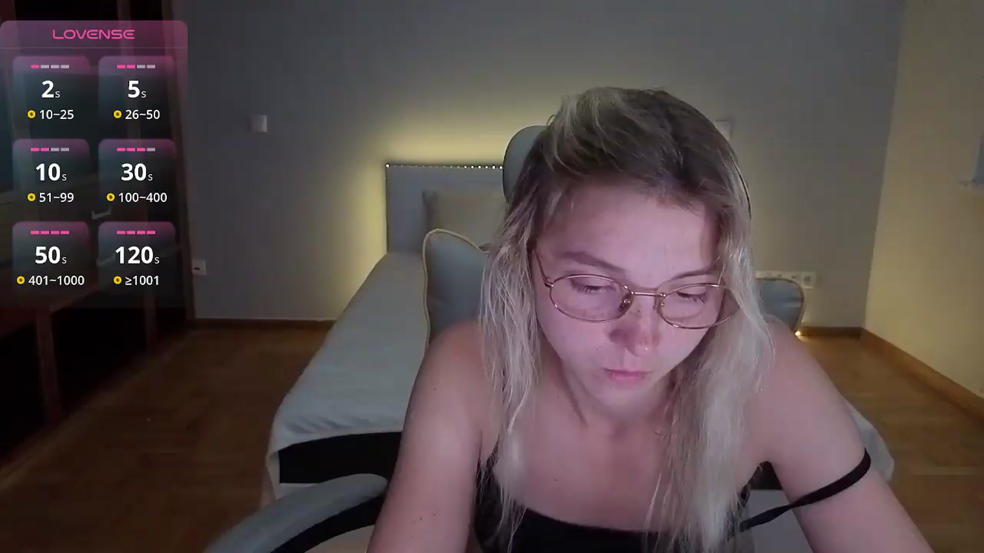 Gallery image thumbnail from Daisyy's myfreecams stream on, 08/17/2026, 16:12 image 8 of 20