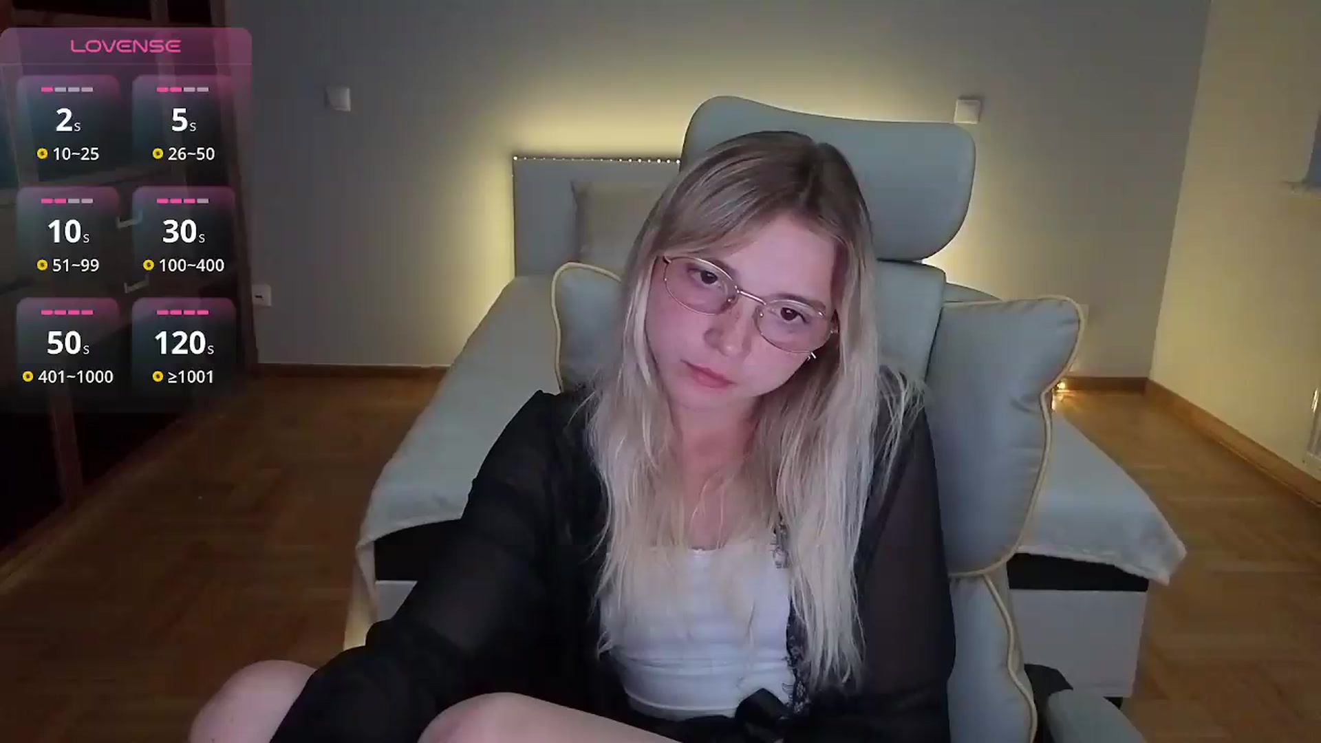 Gallery image thumbnail from Daisyy's myfreecams stream on, 08/17/2026, 19:02 image 4 of 20