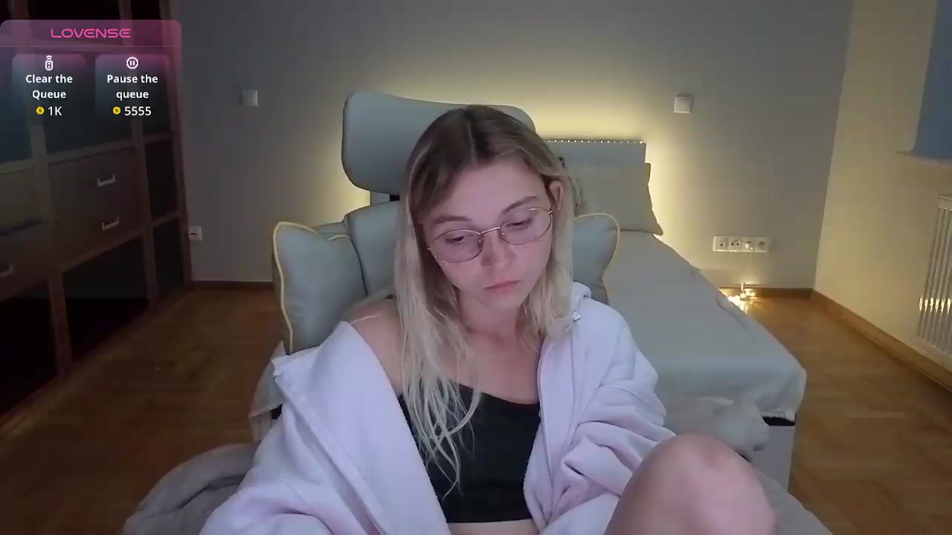 Gallery image thumbnail from Daisyy's myfreecams stream on, 08/18/2026, 24:30 image 1 of 20