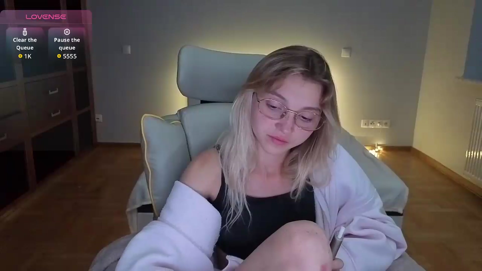 Gallery image thumbnail from Daisyy's myfreecams stream on, 08/18/2026, 24:30 image 10 of 20