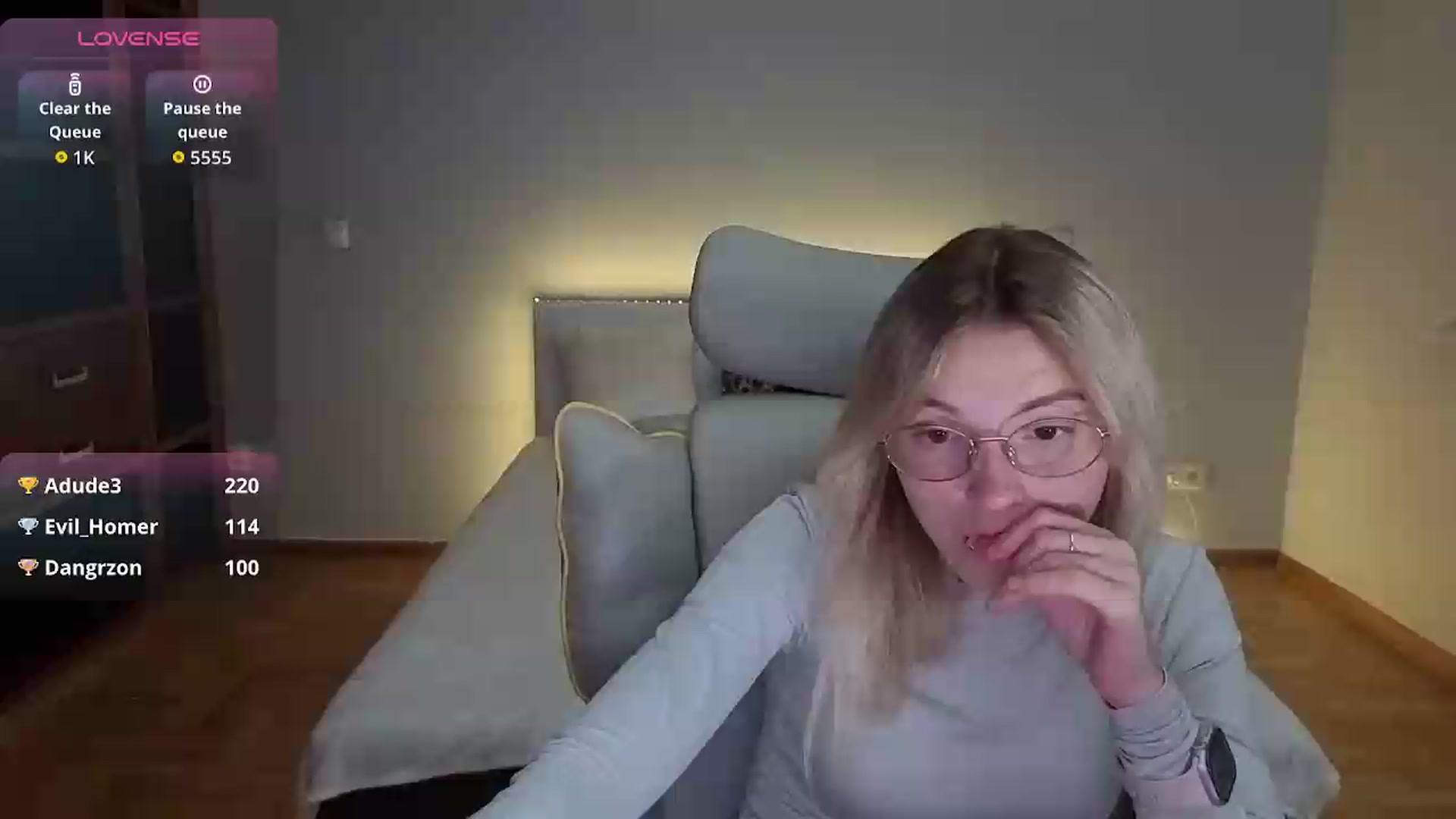 Gallery image thumbnail from Daisyy's myfreecams stream on, 08/19/2026, 01:14 image 10 of 20