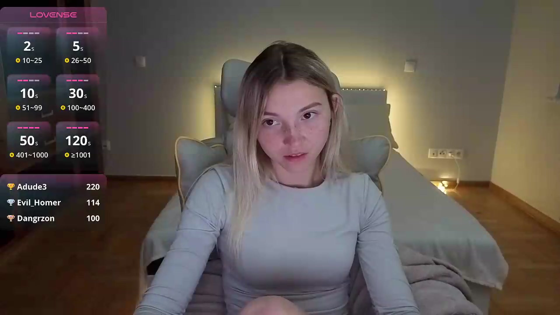 Gallery image thumbnail from Daisyy's myfreecams stream on, 08/19/2026, 01:14 image 13 of 20