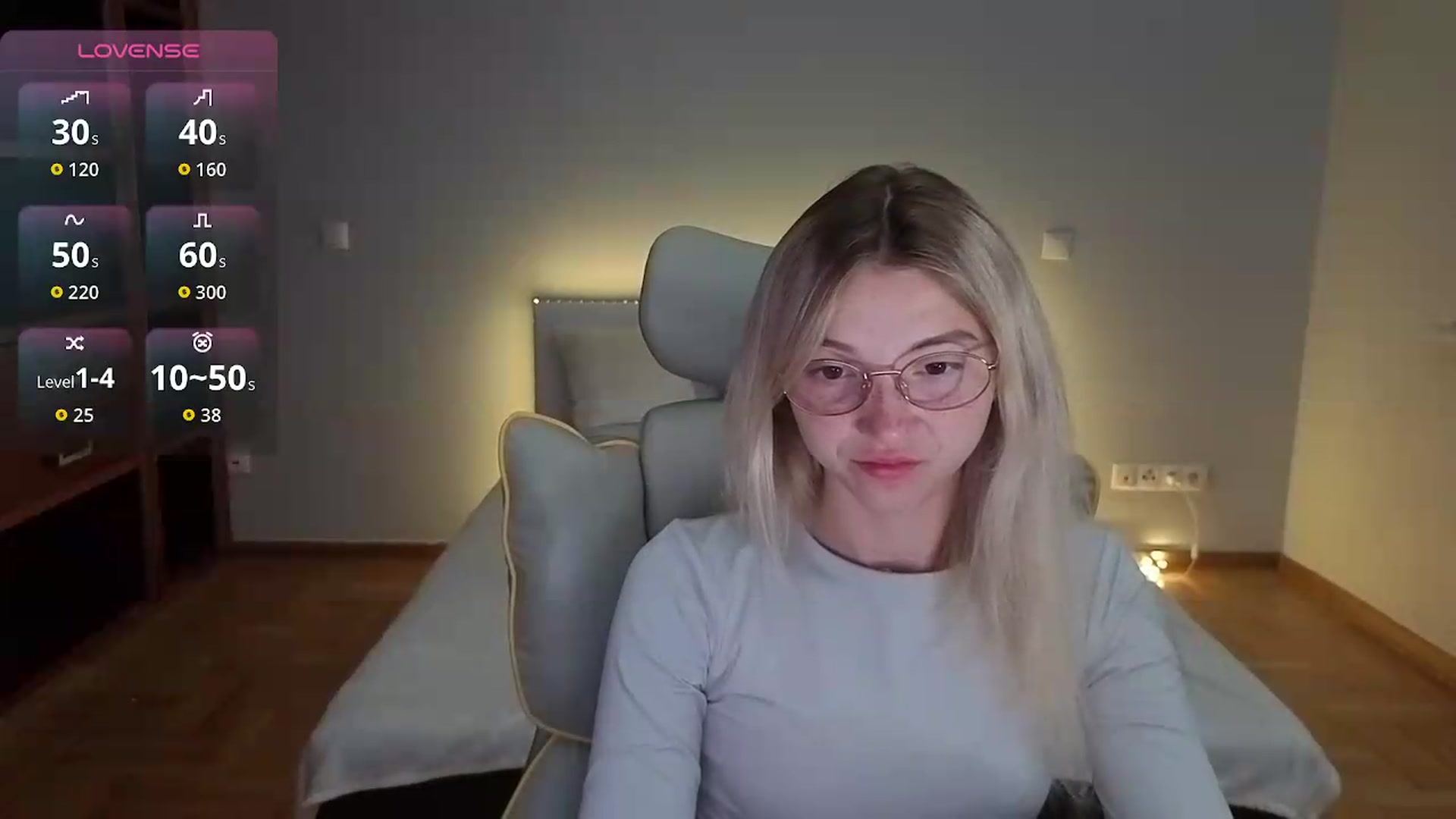 Gallery image thumbnail from Daisyy's myfreecams stream on, 08/19/2026, 01:14 image 2 of 20