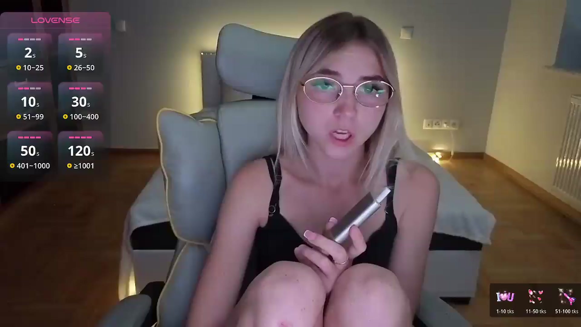 Gallery image thumbnail from Daisyy's myfreecams stream on, 08/19/2026, 17:06 image 14 of 20