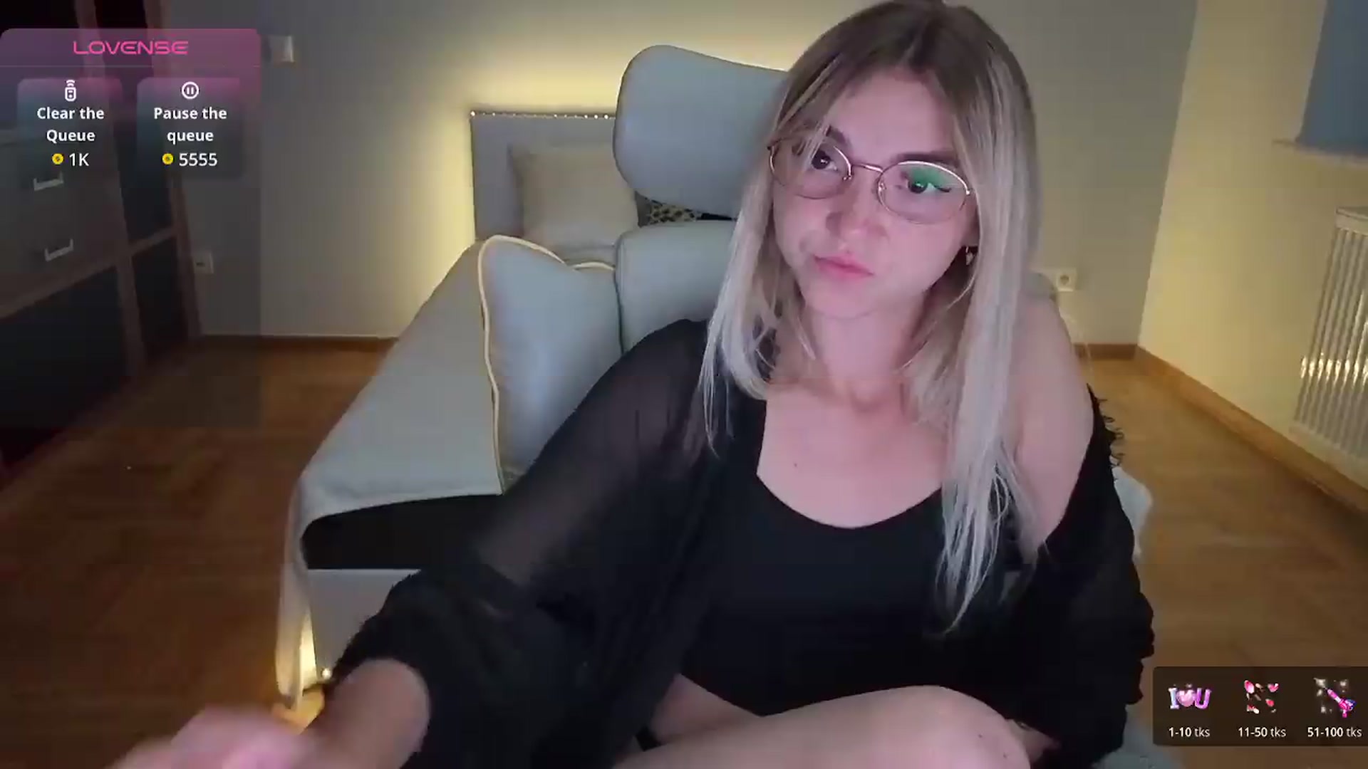 Gallery image thumbnail from Daisyy's myfreecams stream on, 08/19/2026, 18:21 image 7 of 20