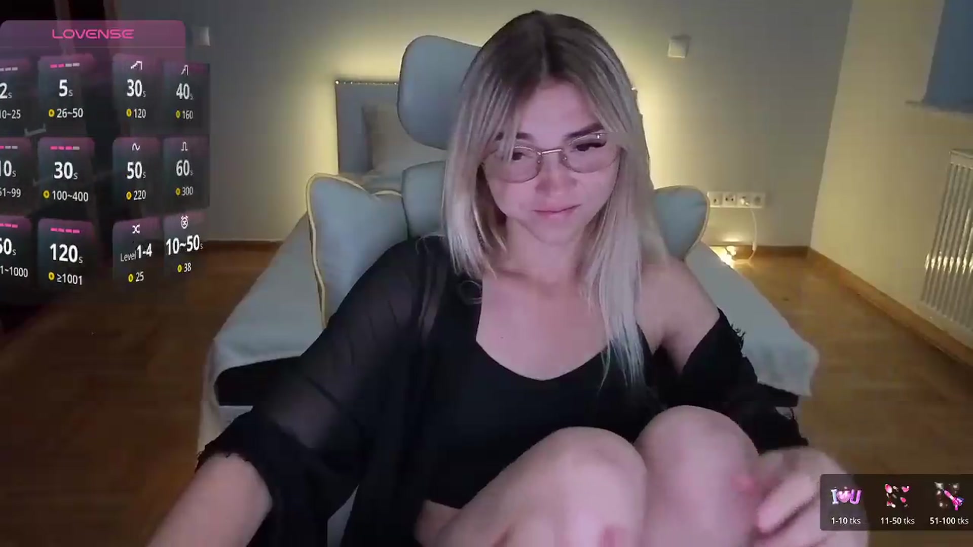 Gallery image thumbnail from Daisyy's myfreecams stream on, 08/19/2026, 18:21 image 11 of 20