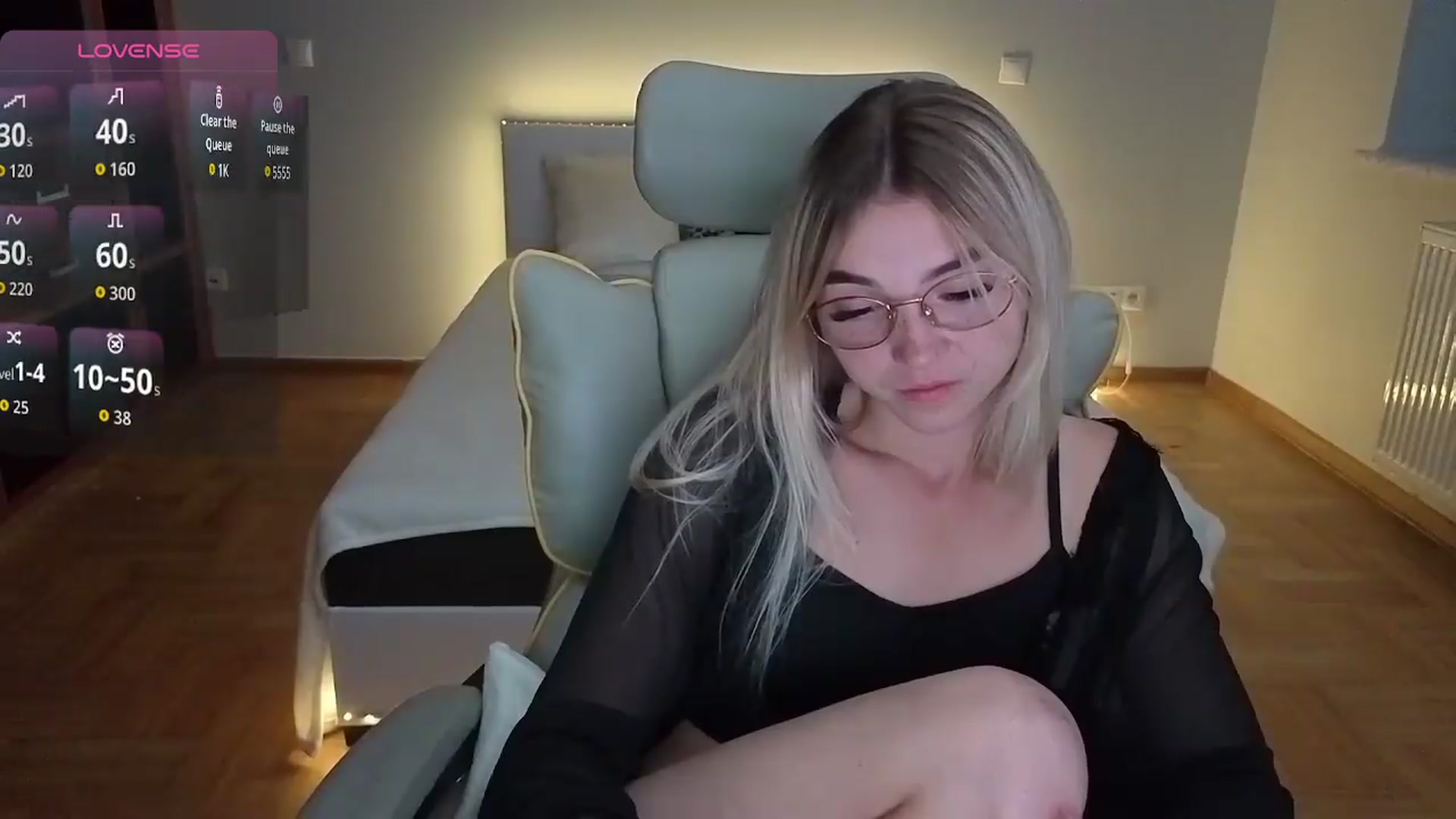 Gallery image thumbnail from Daisyy's myfreecams stream on, 08/19/2026, 18:21 image 20 of 20