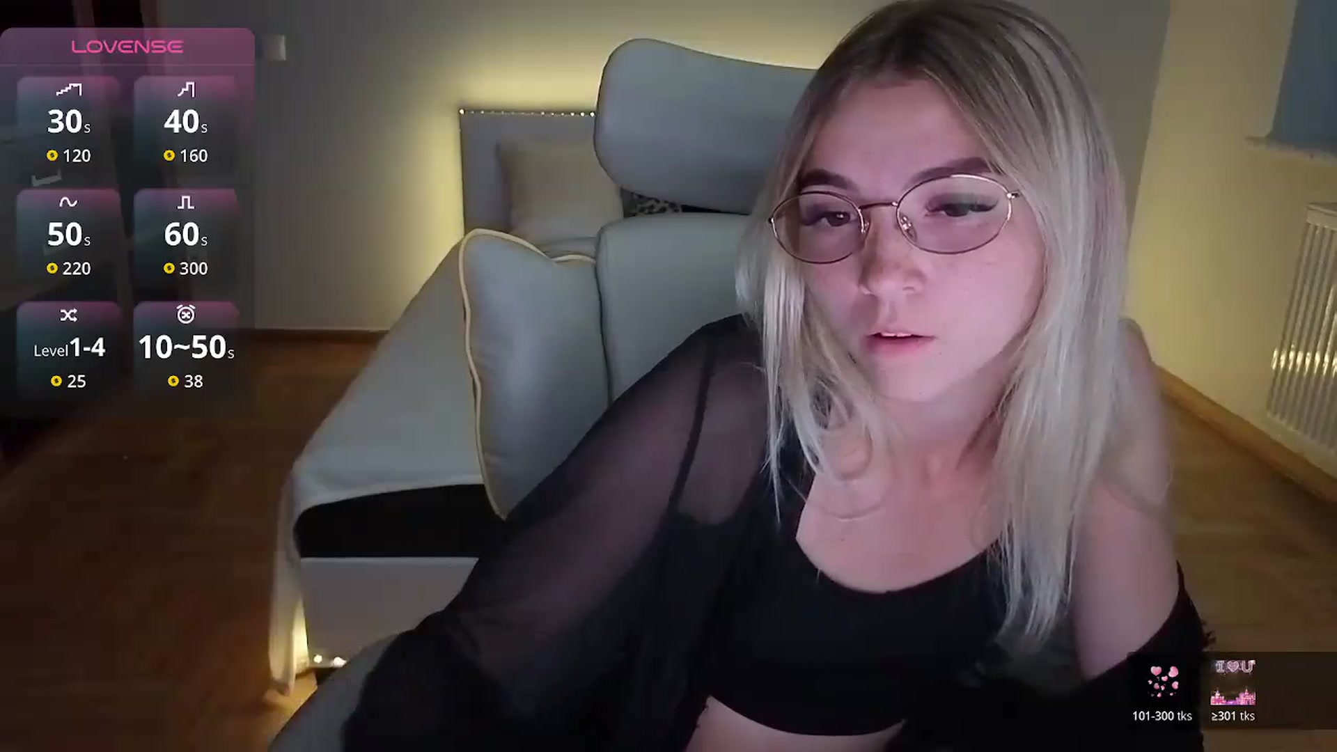 Gallery image thumbnail from Daisyy's myfreecams stream on, 08/19/2026, 18:21 image 17 of 20