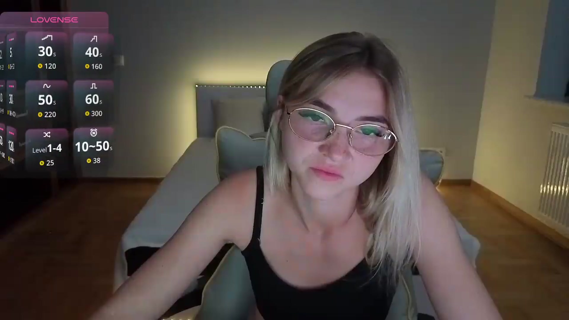 Gallery image thumbnail from Daisyy's myfreecams stream on, 08/19/2026, 21:12 image 9 of 20