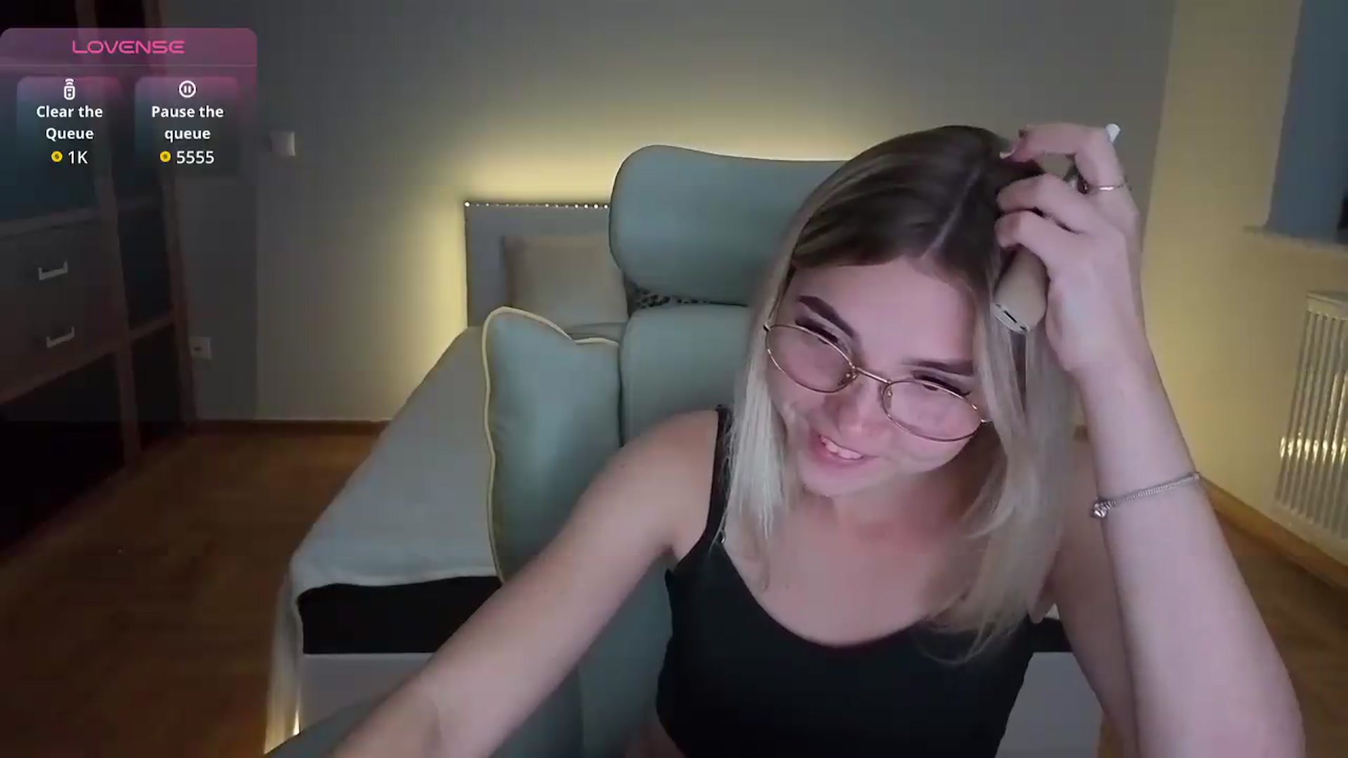 Gallery image thumbnail from Daisyy's myfreecams stream on, 08/19/2026, 21:12 image 10 of 20