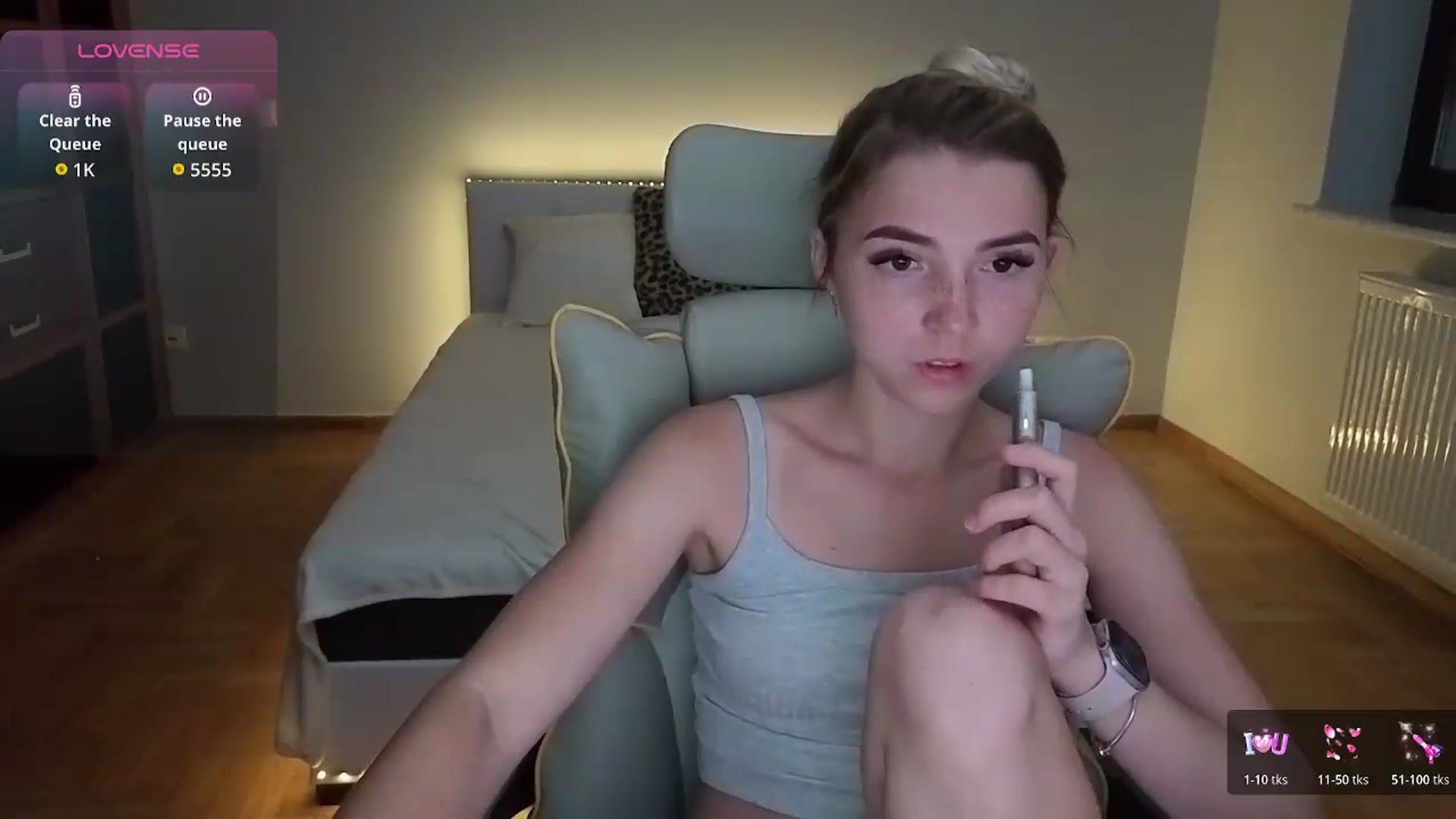 Gallery image thumbnail from Daisyy's myfreecams stream on, 08/20/2026, 17:04 image 17 of 20