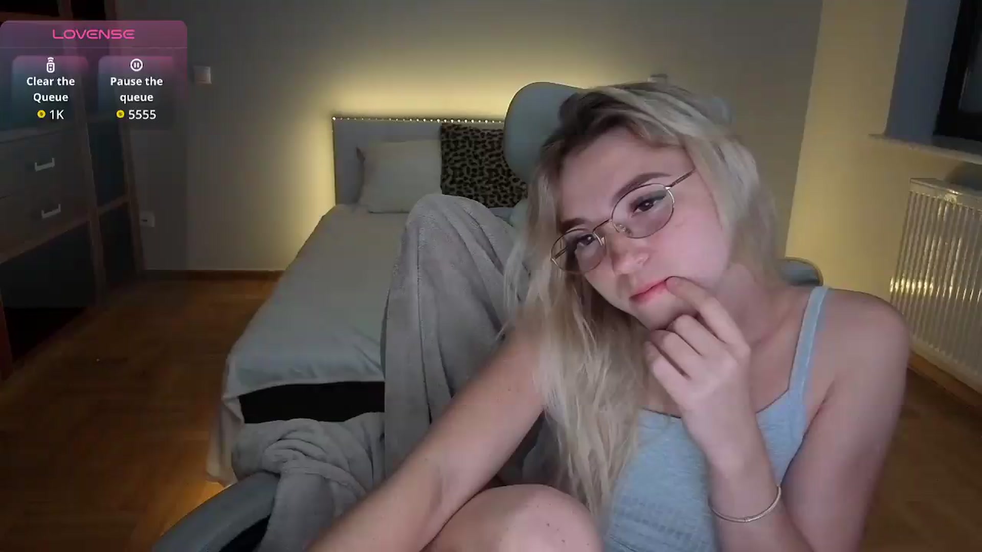 Gallery image thumbnail from Daisyy's myfreecams stream on, 08/20/2026, 20:29 image 9 of 20