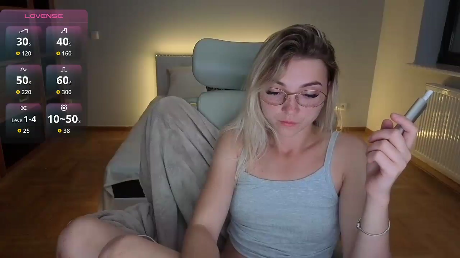 Gallery image thumbnail from Daisyy's myfreecams stream on, 08/20/2026, 20:29 image 10 of 20