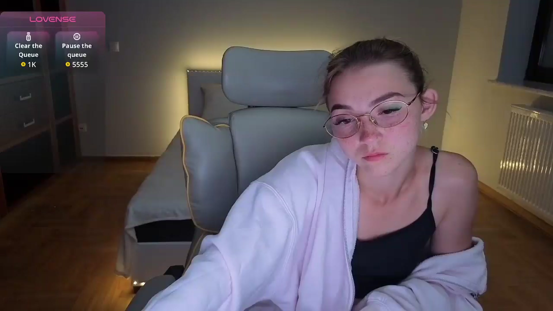 Gallery image thumbnail from Daisyy's myfreecams stream on, 08/20/2026, 21:40 image 7 of 20