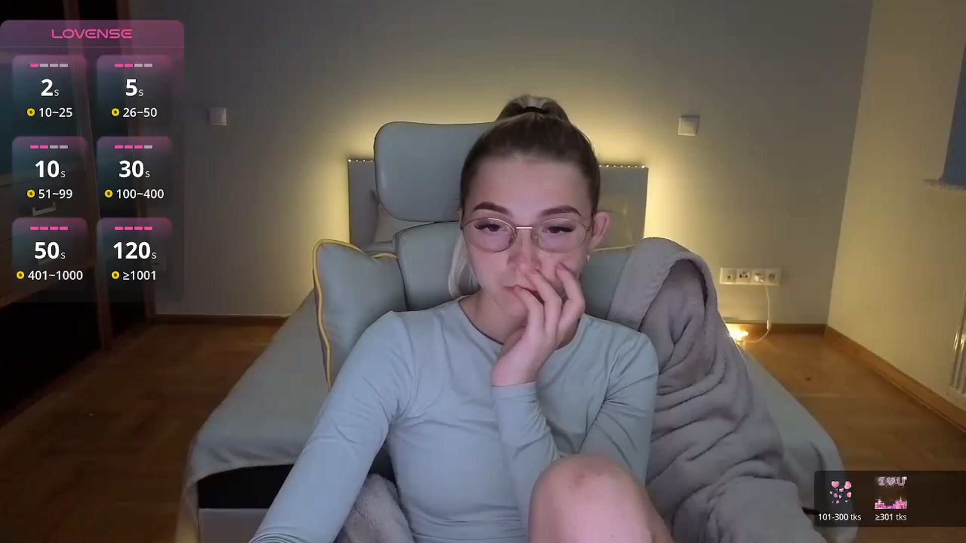 Gallery image thumbnail from Daisyy's myfreecams stream on, 08/20/2026, 23:39 image 5 of 20