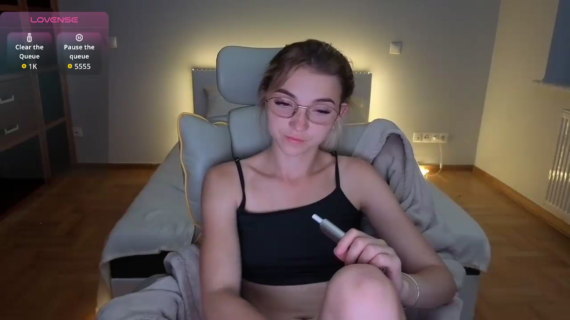 Gallery image thumbnail from Daisyy's myfreecams stream on, 08/20/2026, 23:39 image 15 of 20
