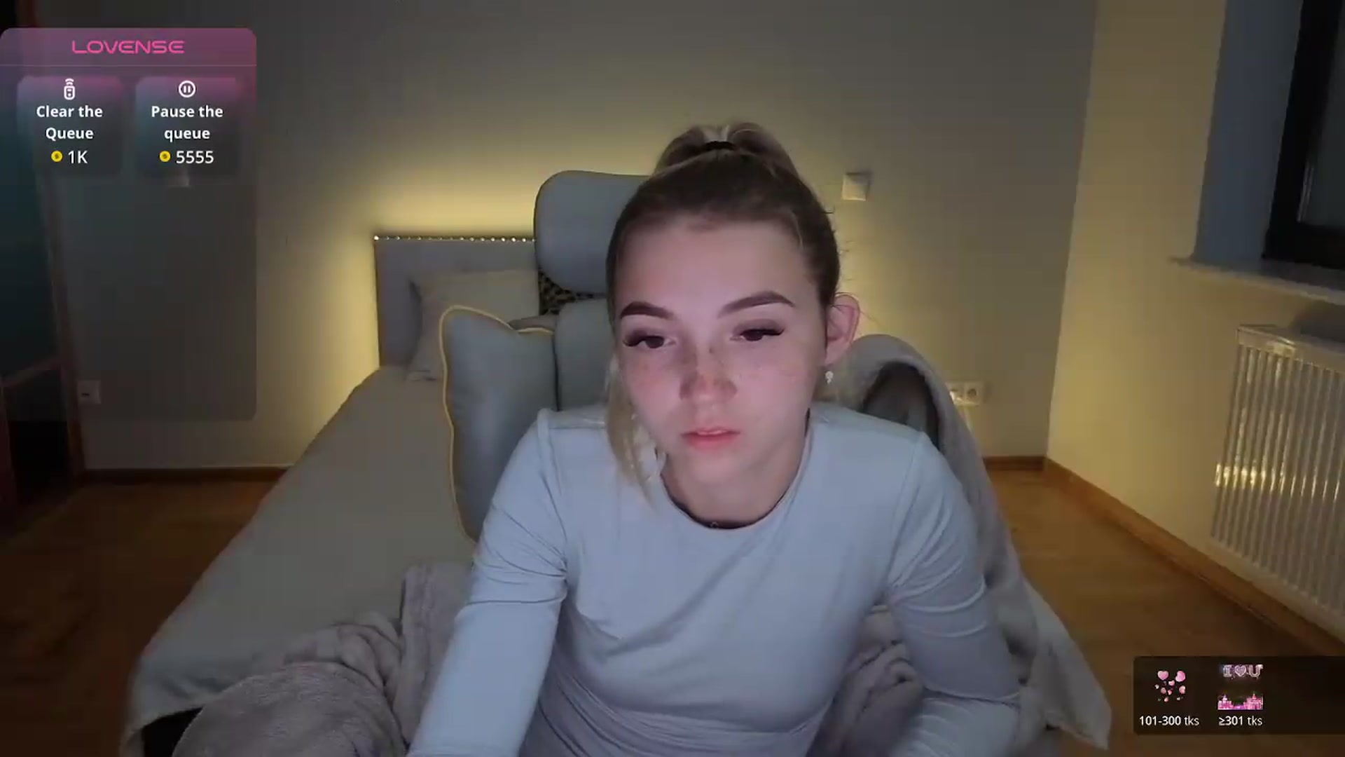 Gallery image thumbnail from Daisyy's myfreecams stream on, 08/20/2026, 23:39 image 7 of 20