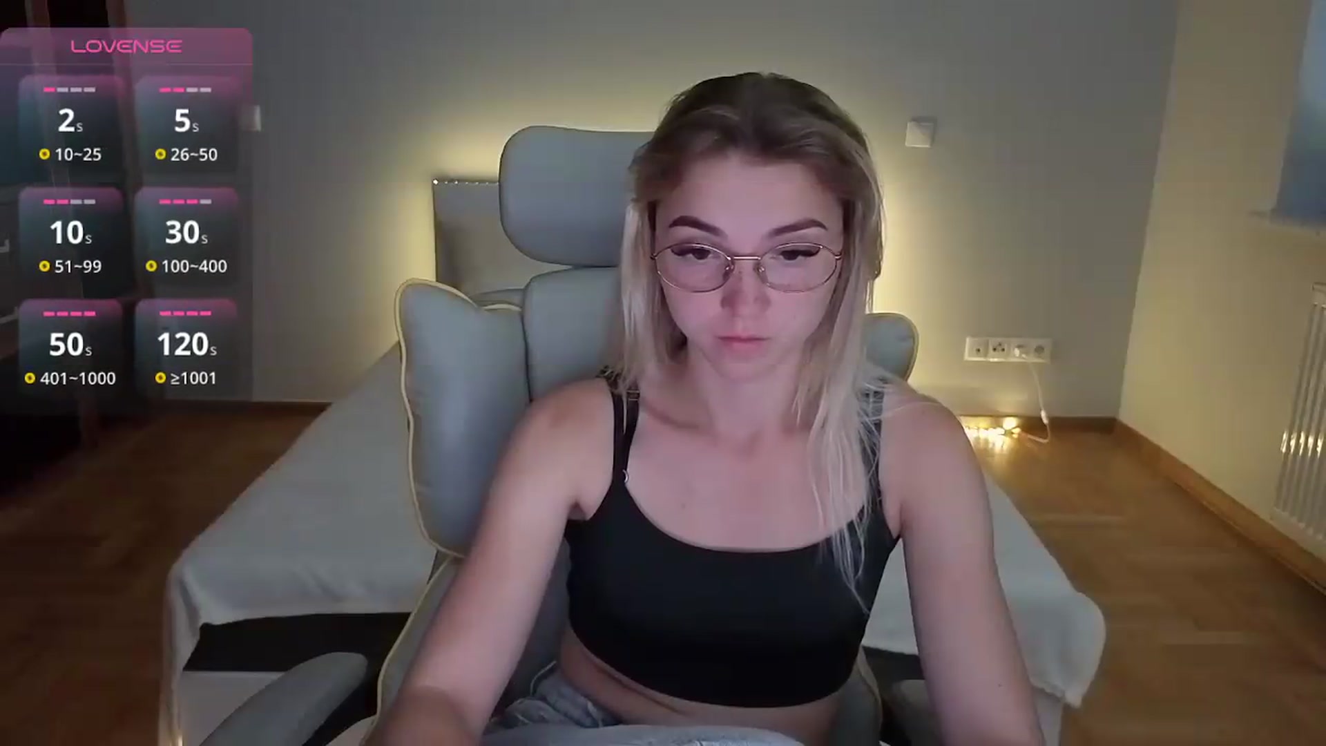 Gallery image thumbnail from Daisyy's myfreecams stream on, 08/21/2026, 13:45 image 8 of 20