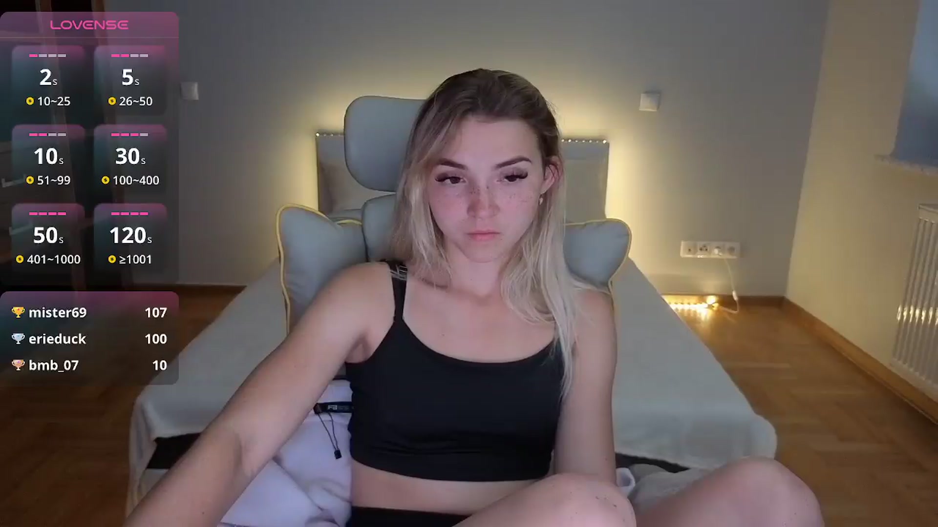 Gallery image thumbnail from Daisyy's myfreecams stream on, 08/21/2026, 14:22 image 16 of 20