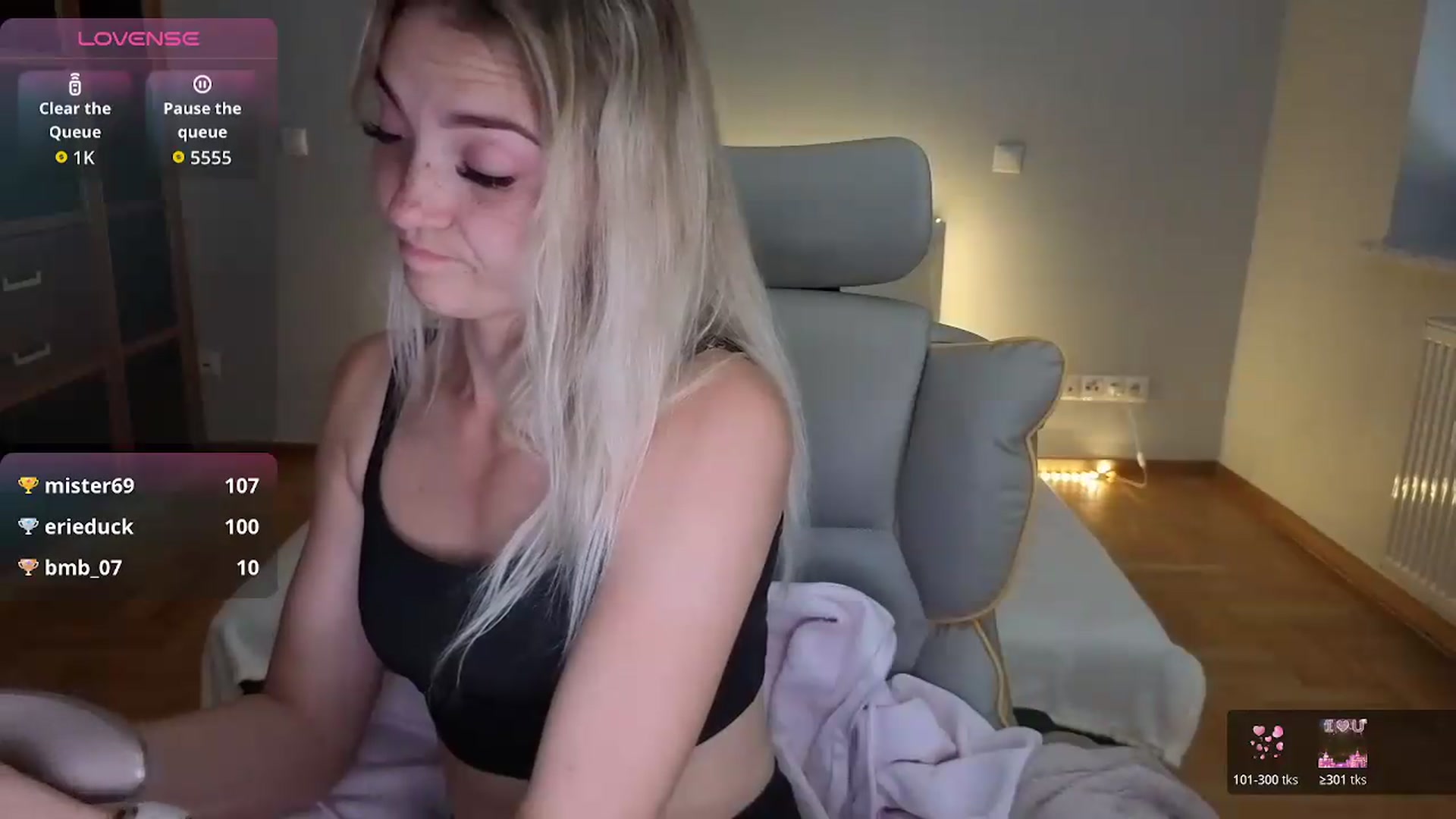 Gallery image thumbnail from Daisyy's myfreecams stream on, 08/21/2026, 14:22 image 11 of 20