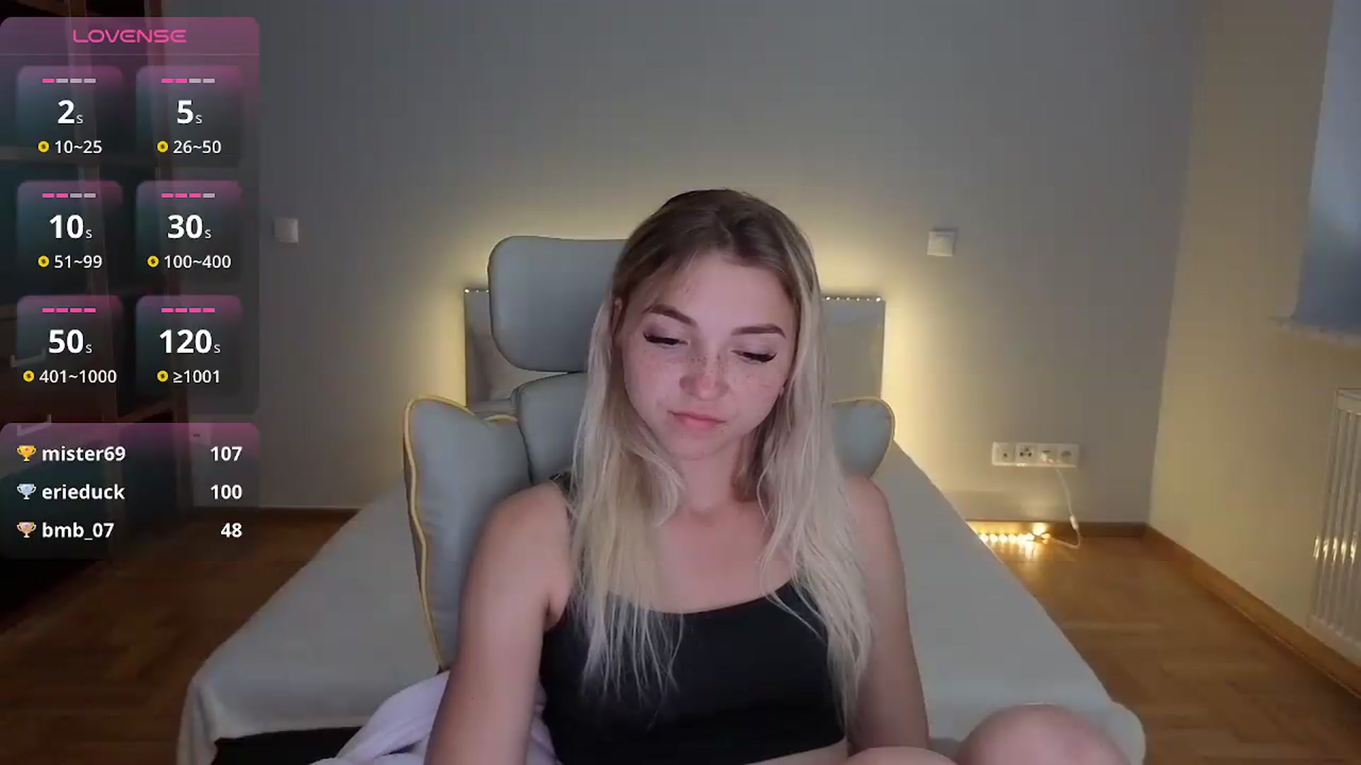 Gallery image thumbnail from Daisyy's myfreecams stream on, 08/21/2026, 16:12 image 2 of 20