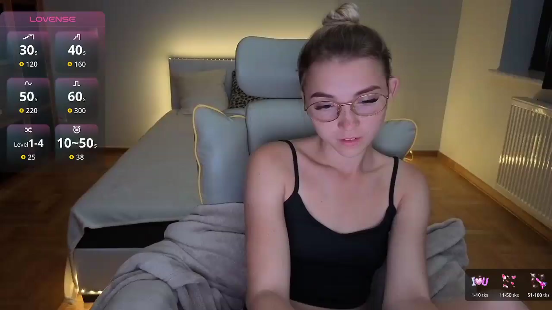 Gallery image thumbnail from Daisyy's myfreecams stream on, 08/21/2026, 19:11 image 18 of 20