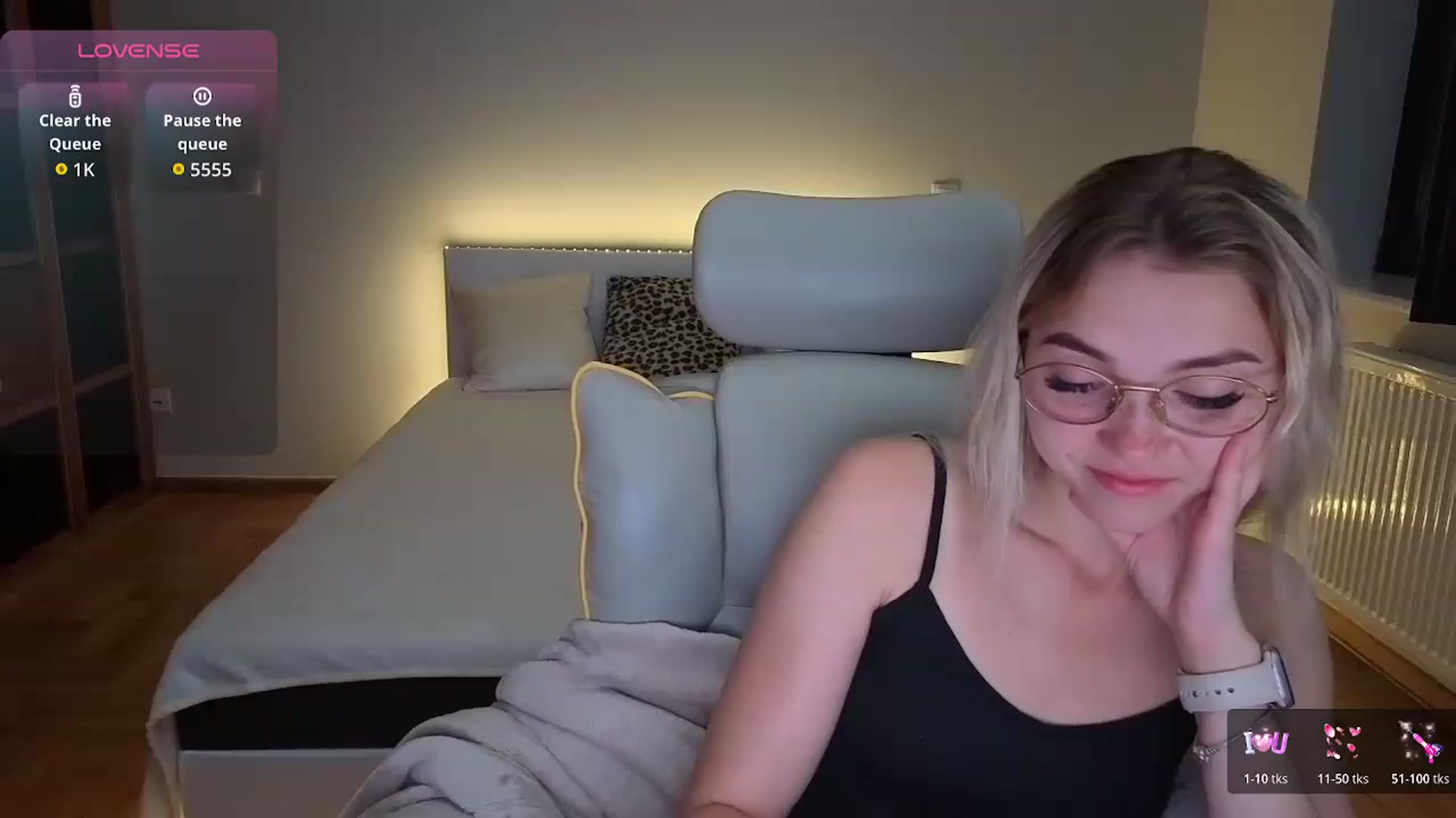 Gallery image thumbnail from Daisyy's myfreecams stream on, 08/21/2026, 20:21 image 18 of 20